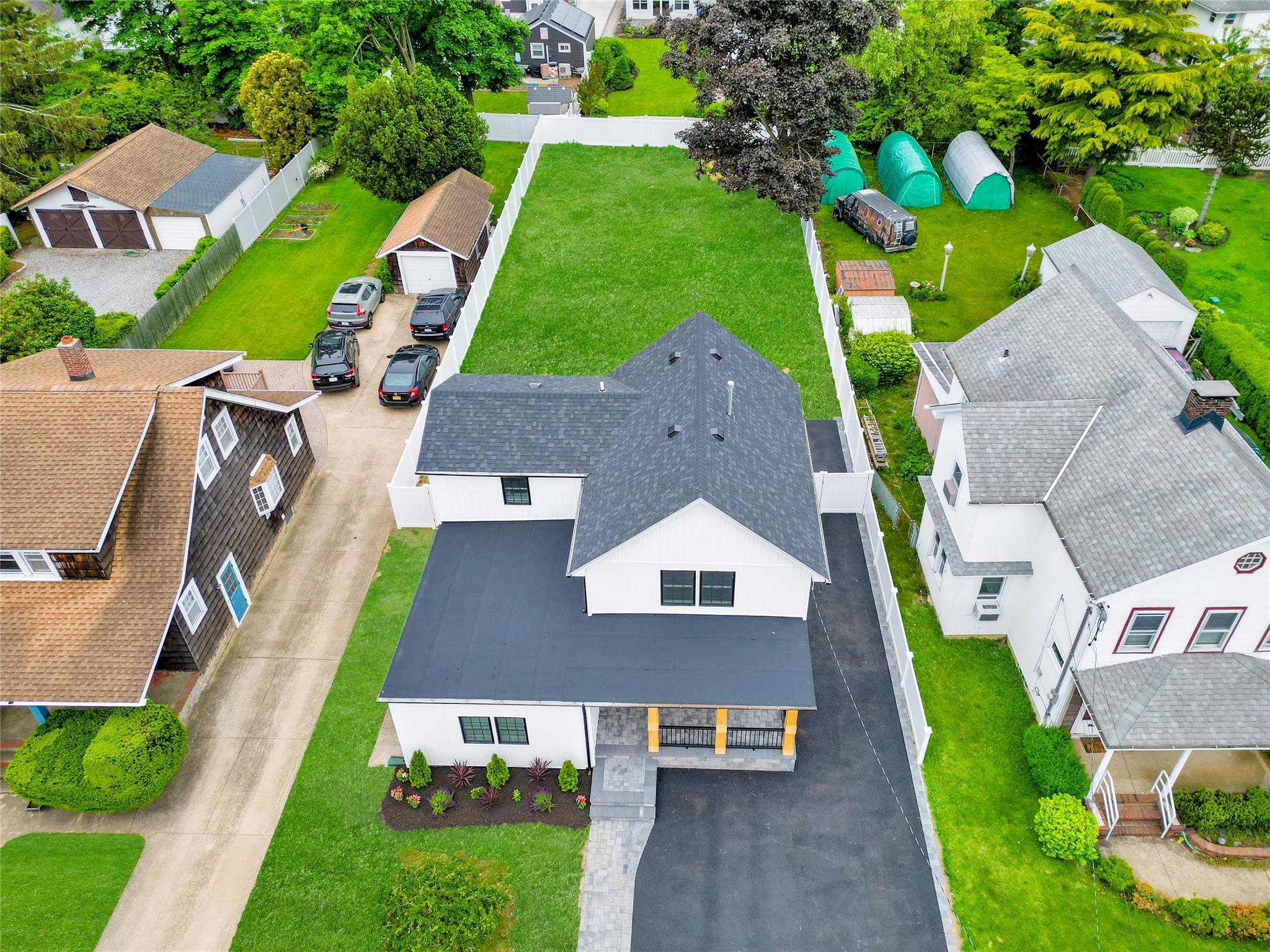 Single Family Milburn  Nassau County, NY 11510, MLS-869104-27