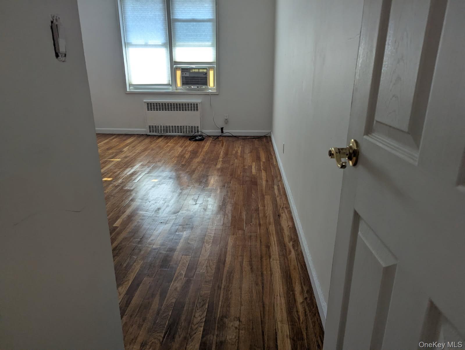 Coop King  Westchester County, NY 10573, MLS-869113-4