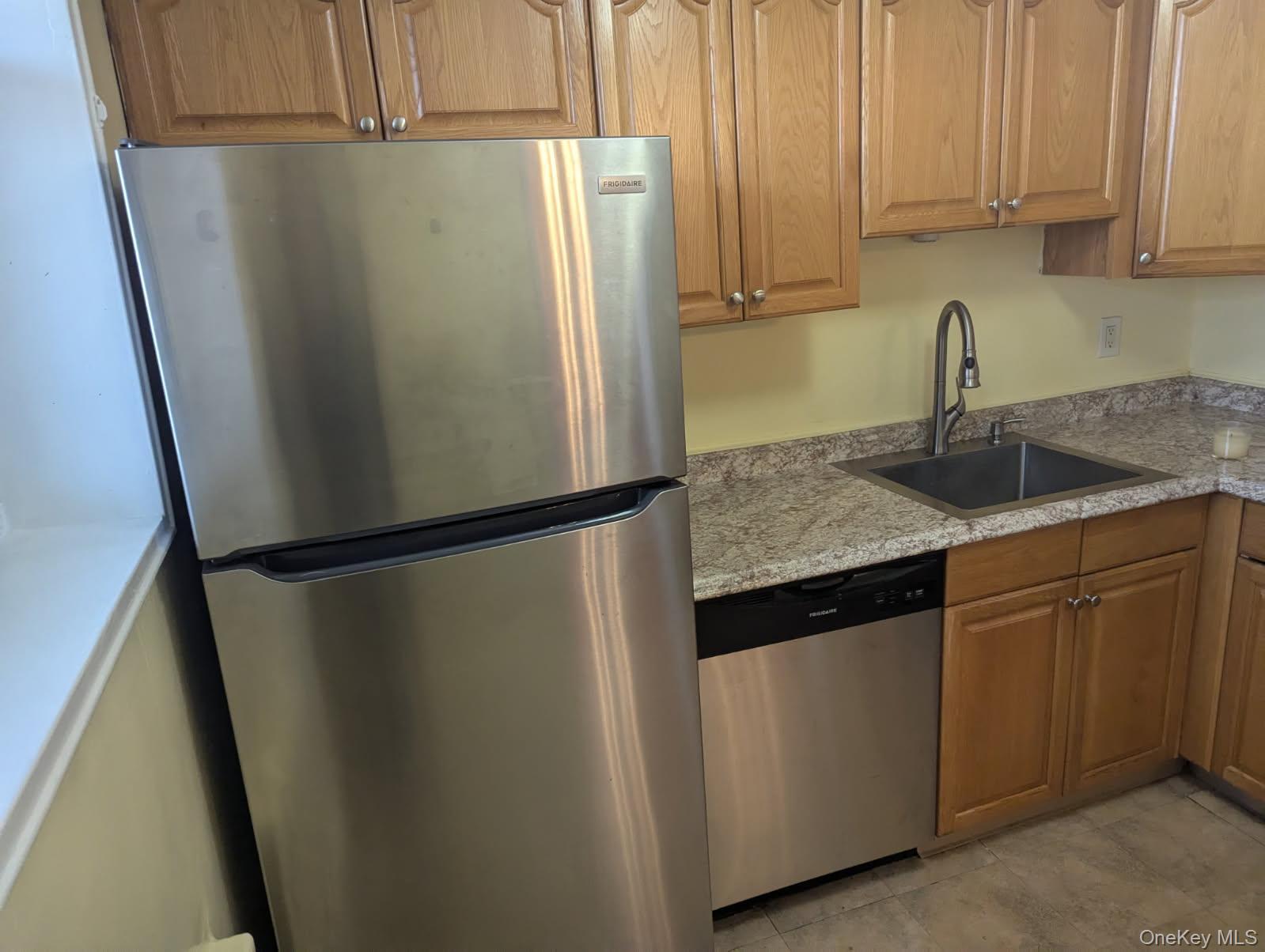 Coop King  Westchester County, NY 10573, MLS-869113-8