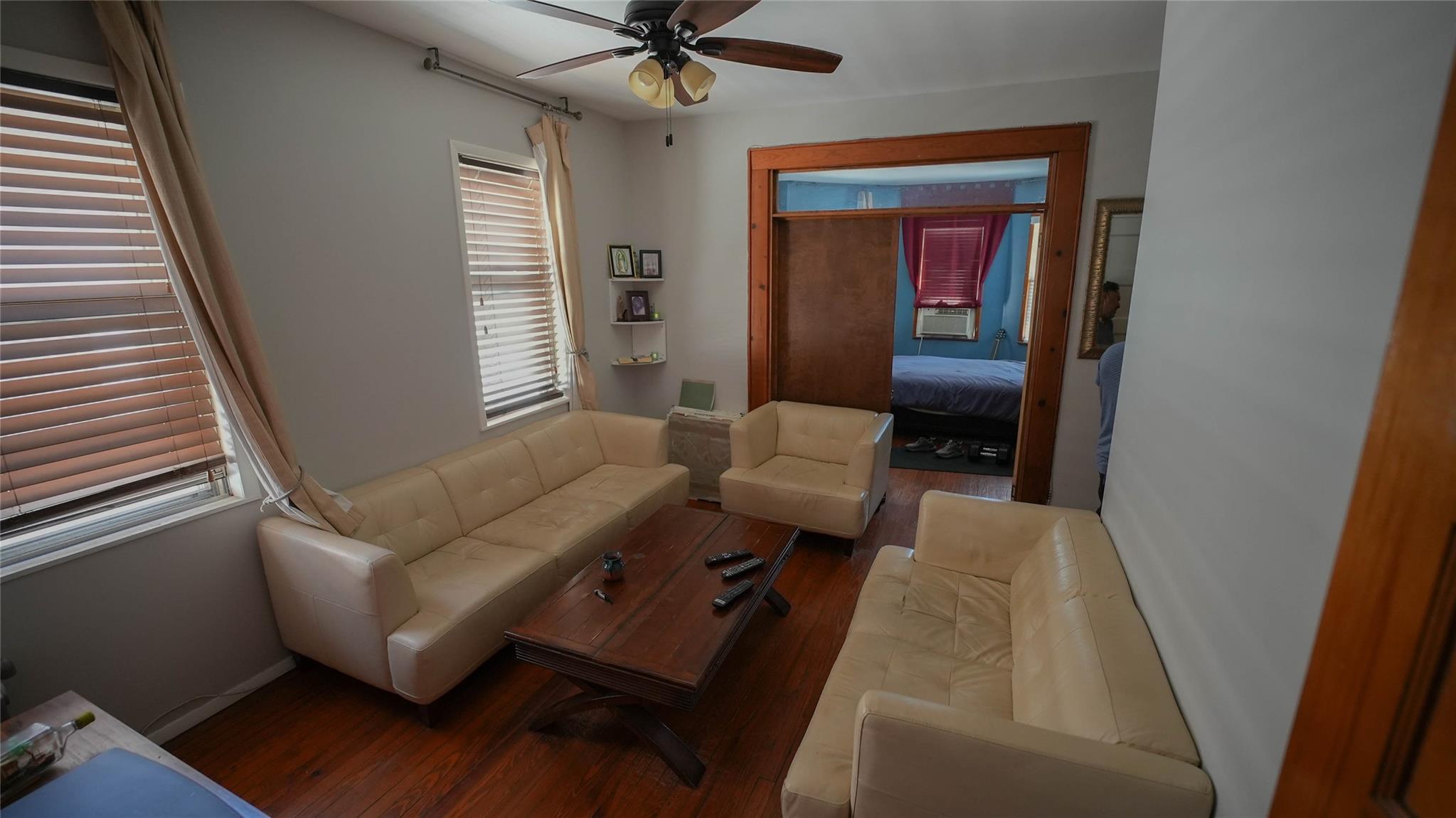 Single Family 92nd St  Queens, NY 11373, MLS-869148-41