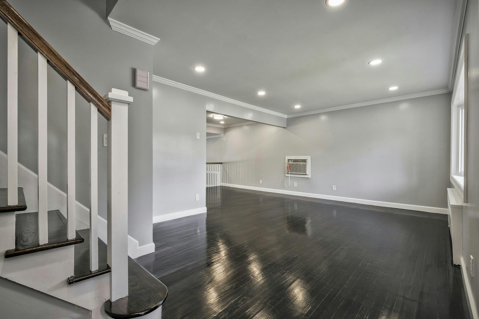 Single Family Evelyn Ave  Nassau County, NY 11554, MLS-869151-5