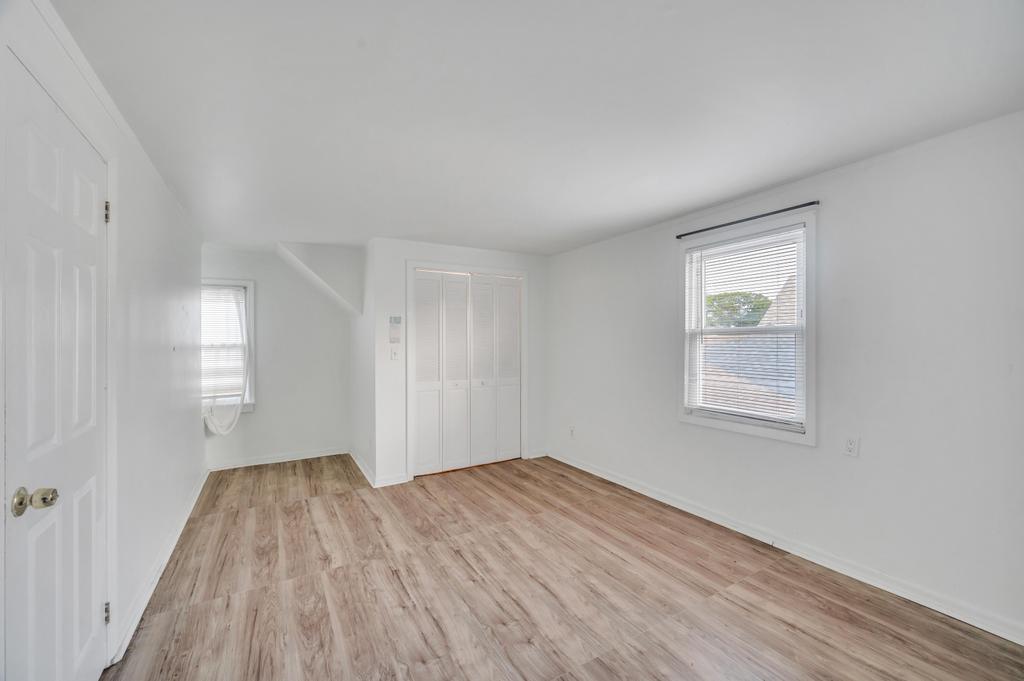 Single Family Mary  Nassau County, NY 11580, MLS-869162-25