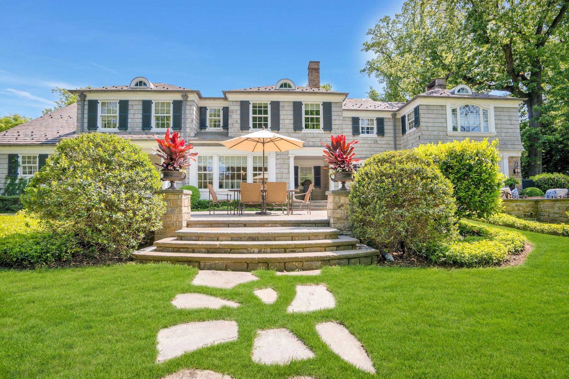 Single Family Elderfields  Nassau County, NY 11030, MLS-869172-20
