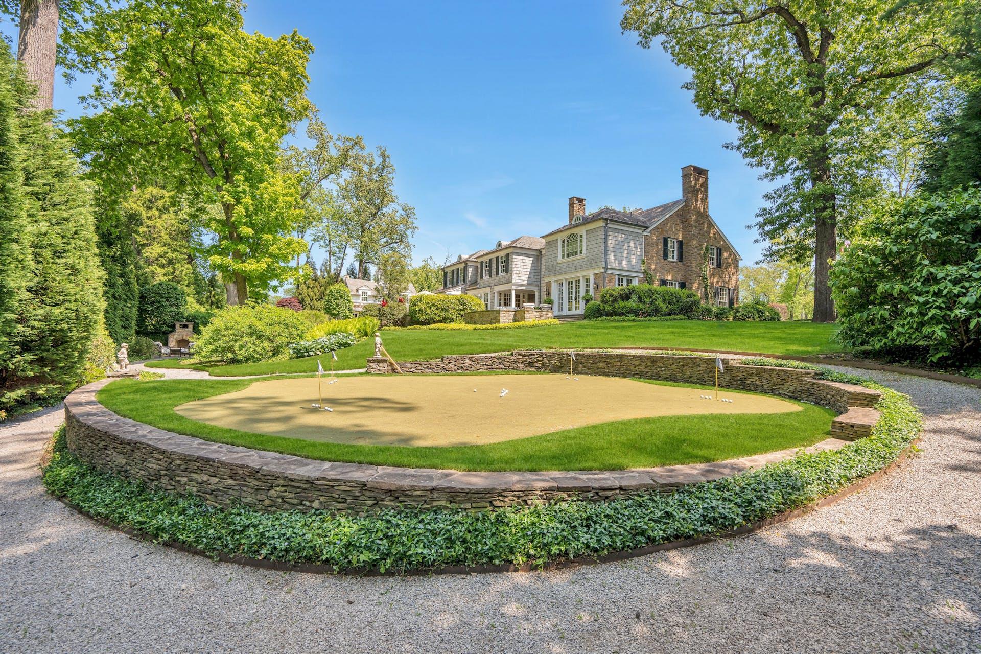 Single Family Elderfields  Nassau County, NY 11030, MLS-869172-26