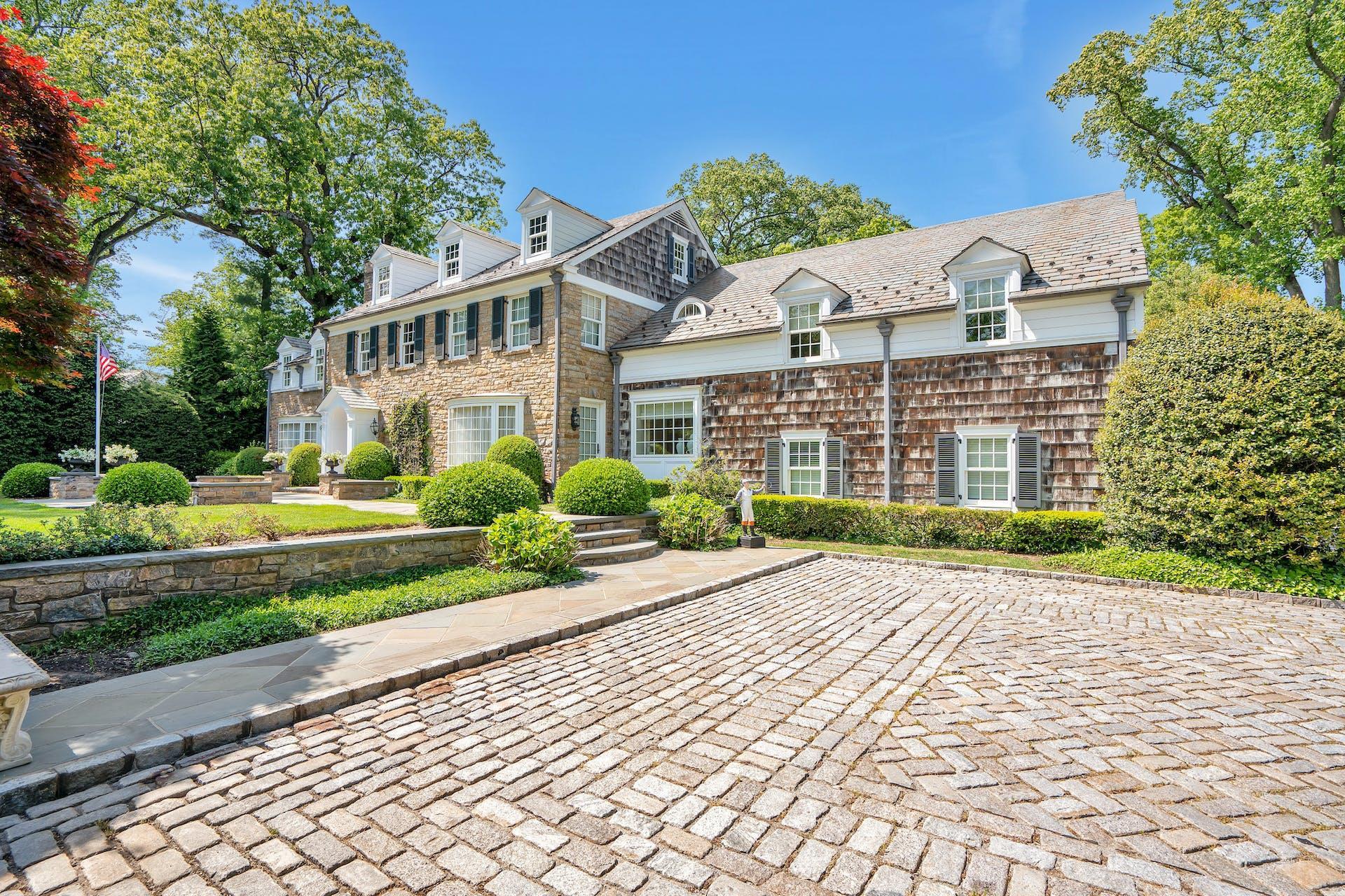 Single Family Elderfields  Nassau County, NY 11030, MLS-869172-3