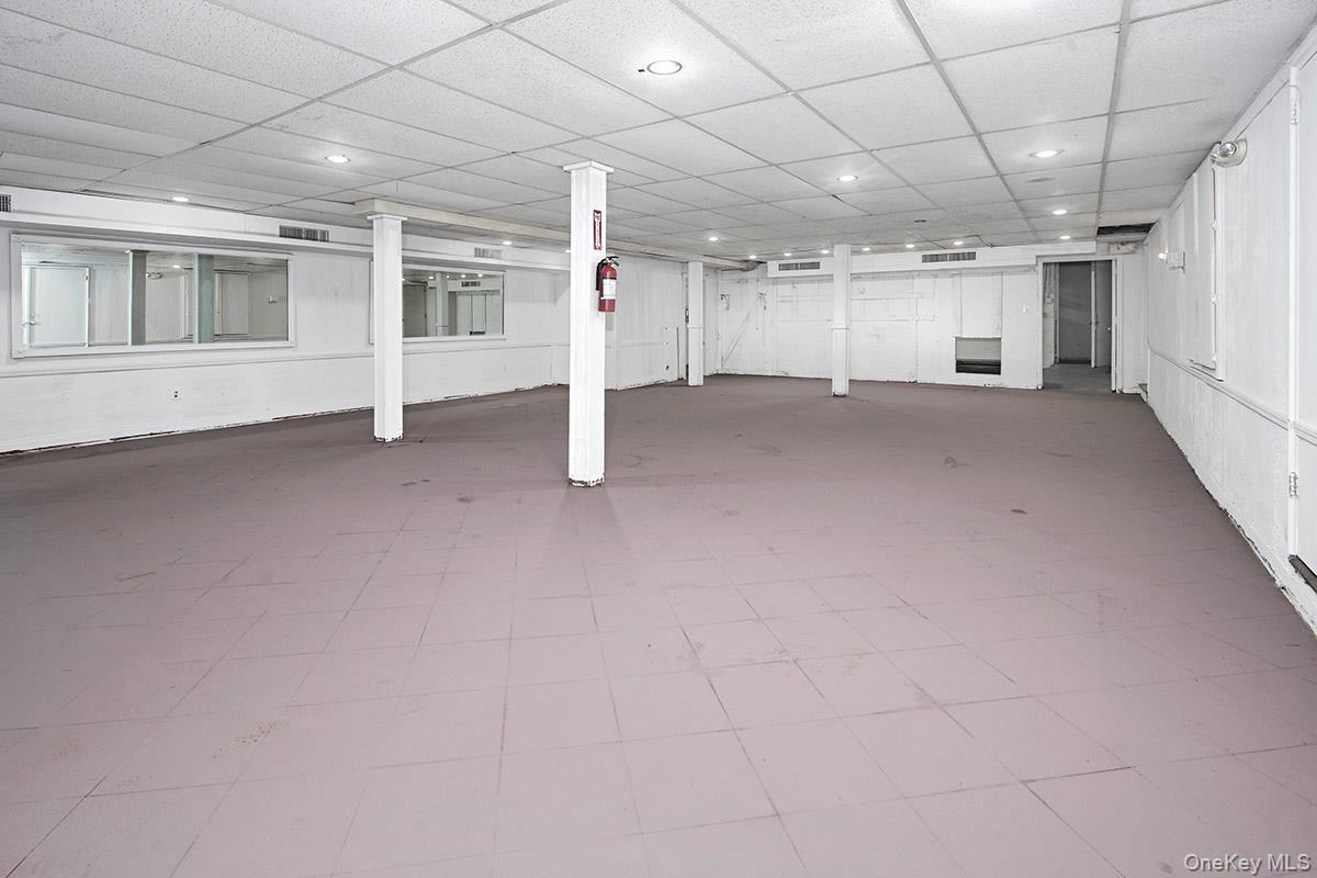 Commercial Sale Ampere  Bronx, NY 10465, MLS-869175-21