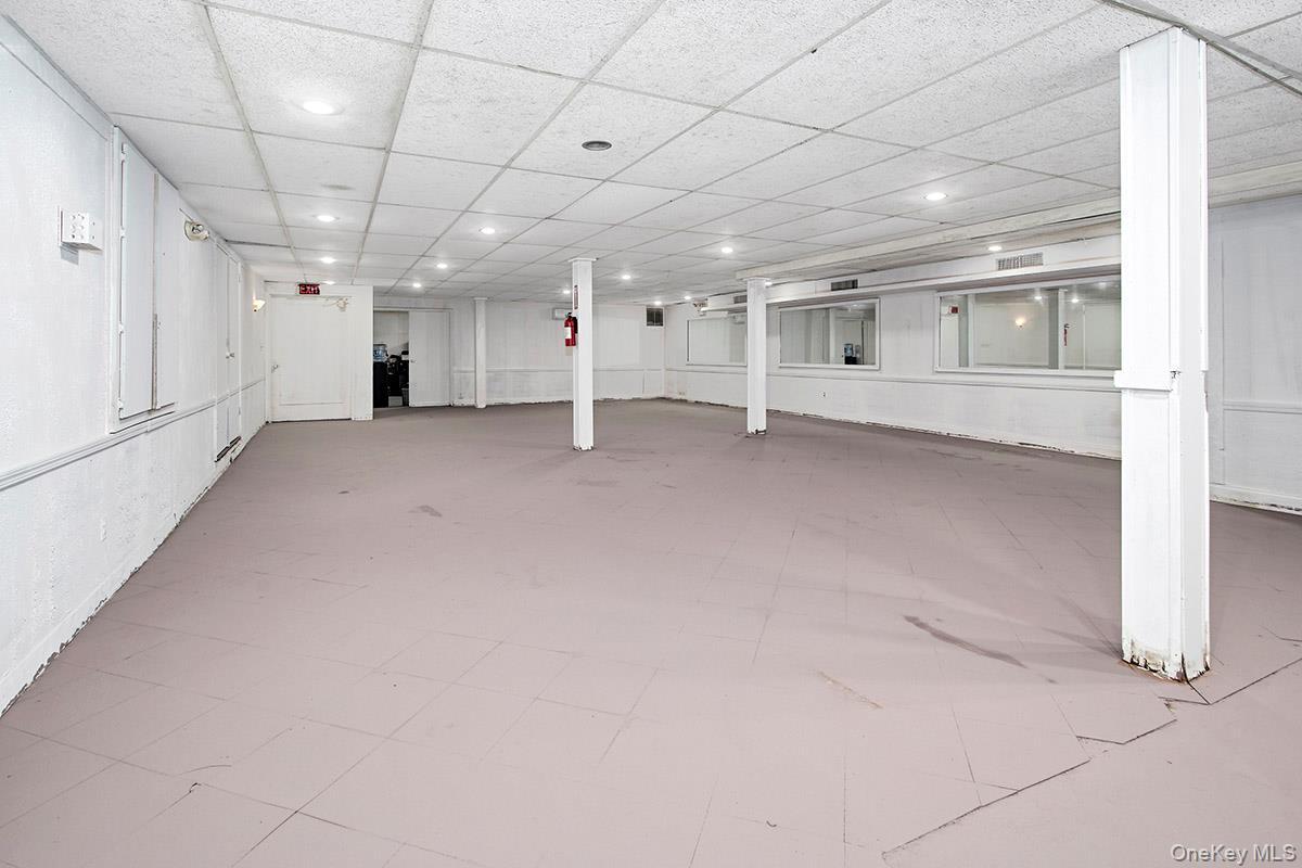Commercial Sale Ampere  Bronx, NY 10465, MLS-869175-22