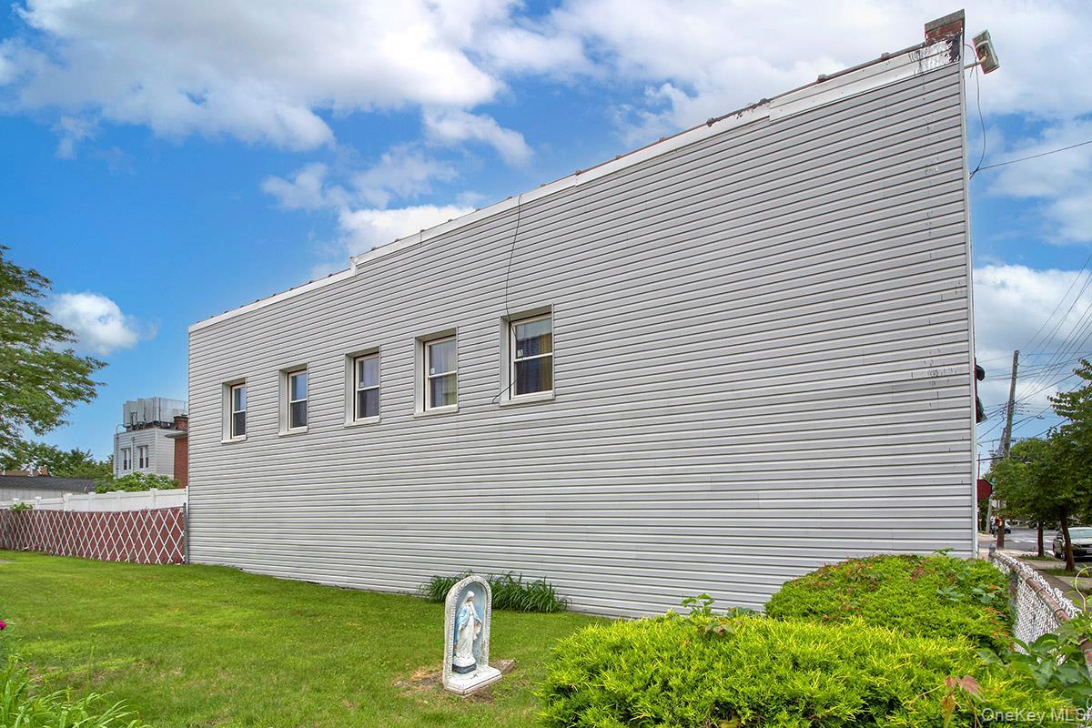 Commercial Sale Ampere  Bronx, NY 10465, MLS-869175-3