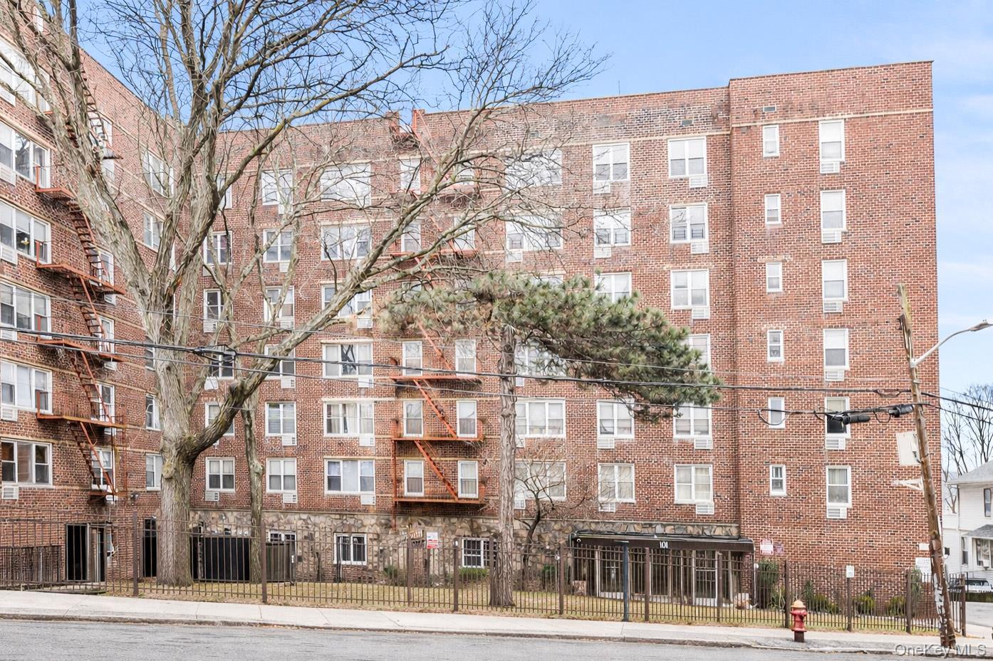 Coop Highland  Westchester County, NY 10705, MLS-869194-23