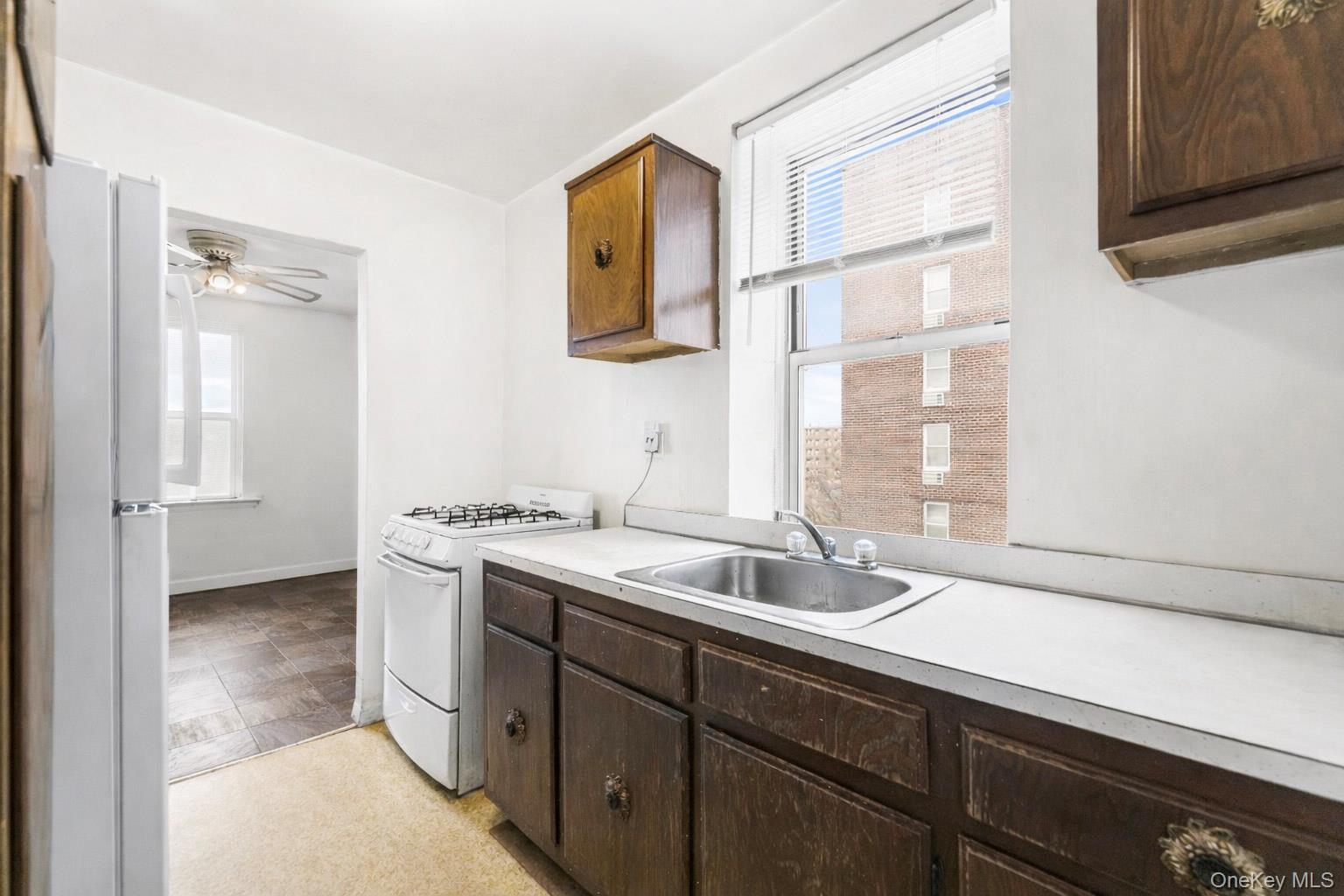 Coop Highland  Westchester County, NY 10705, MLS-869194-8