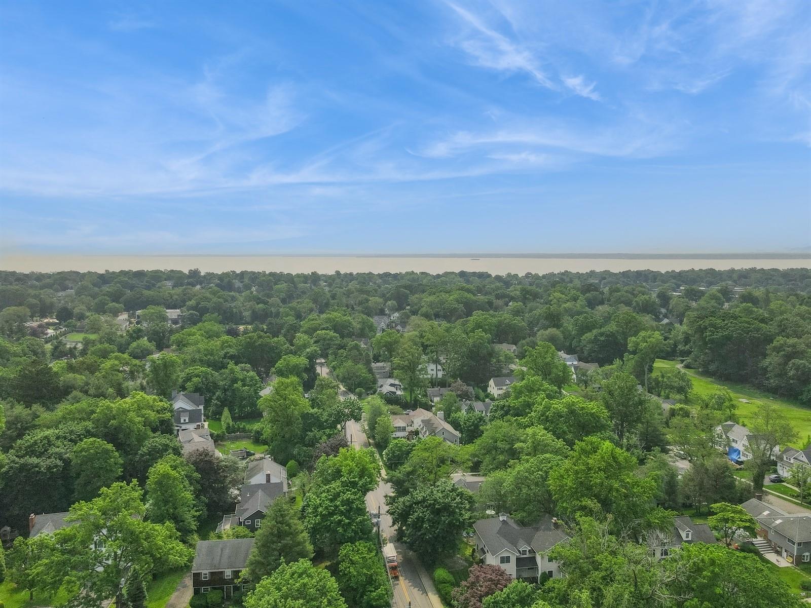 Single Family Oakland Beach  Westchester County, NY 10580, MLS-869206-37