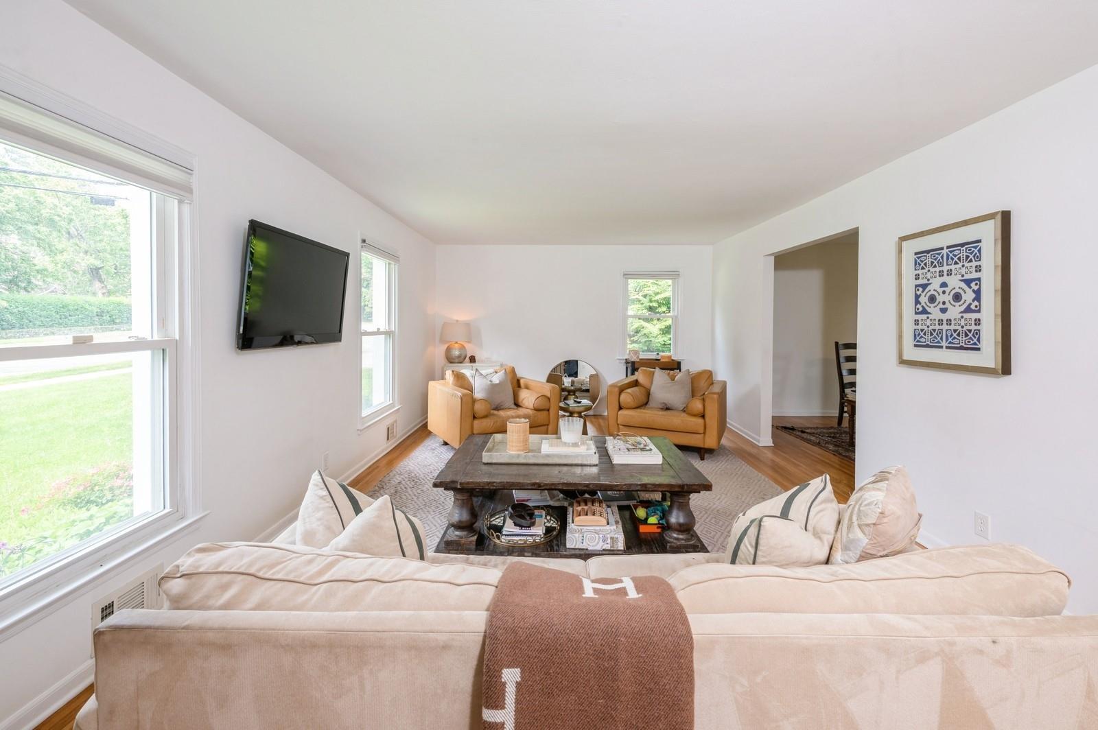 Single Family Oakland Beach  Westchester County, NY 10580, MLS-869206-5