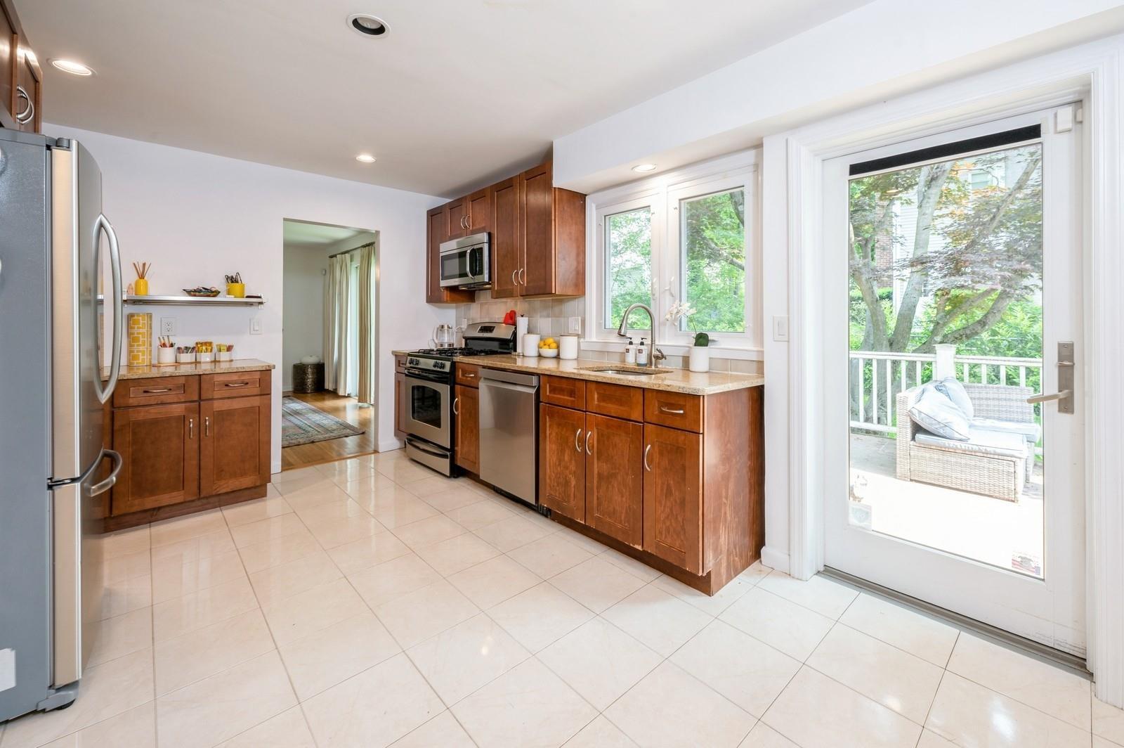 Single Family Oakland Beach  Westchester County, NY 10580, MLS-869206-7