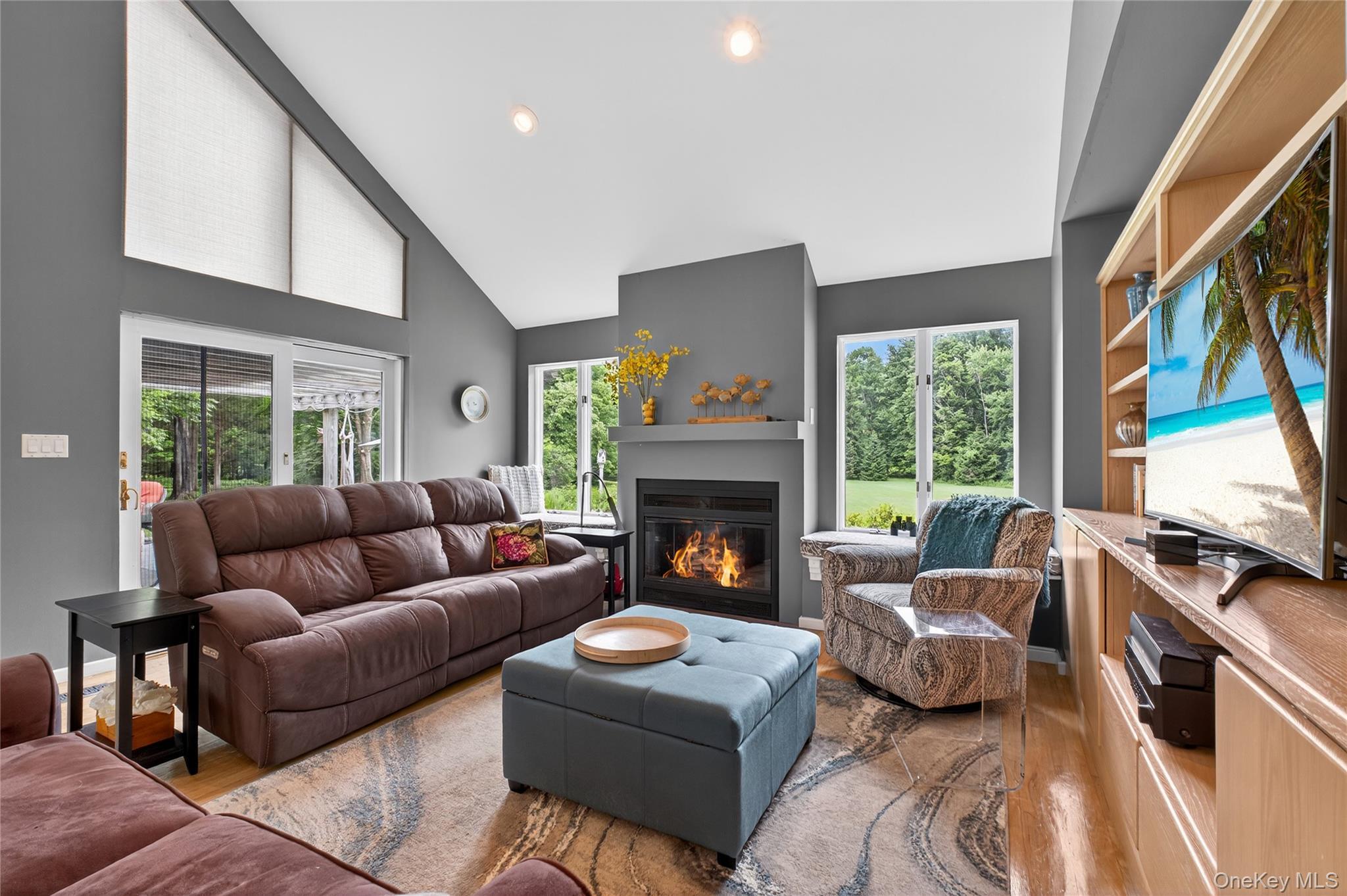 Single Family Sleight Plass Dutchess County, NY 12603, MLS-869208-17