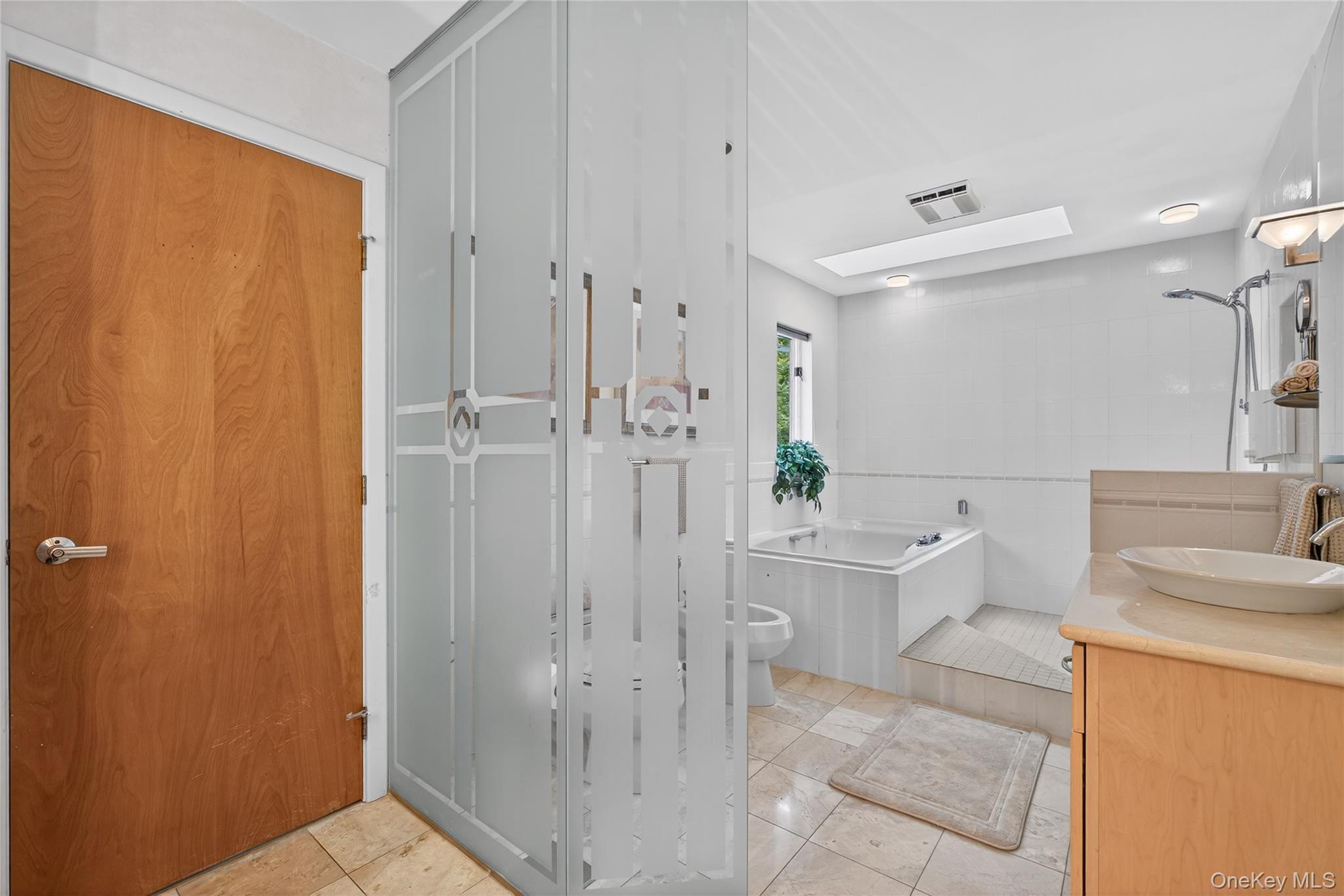 Single Family Sleight Plass Dutchess County, NY 12603, MLS-869208-22