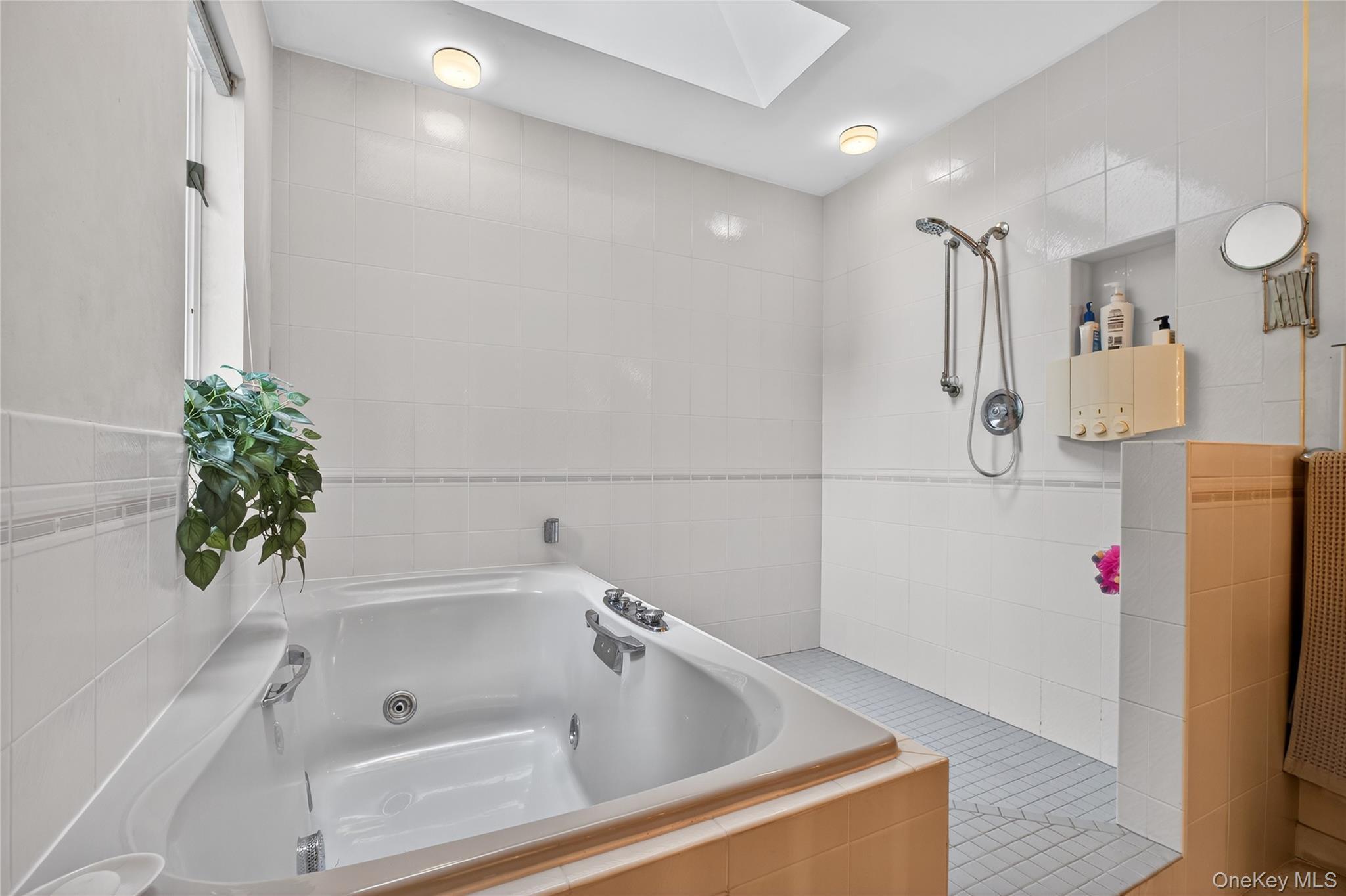 Single Family Sleight Plass Dutchess County, NY 12603, MLS-869208-24