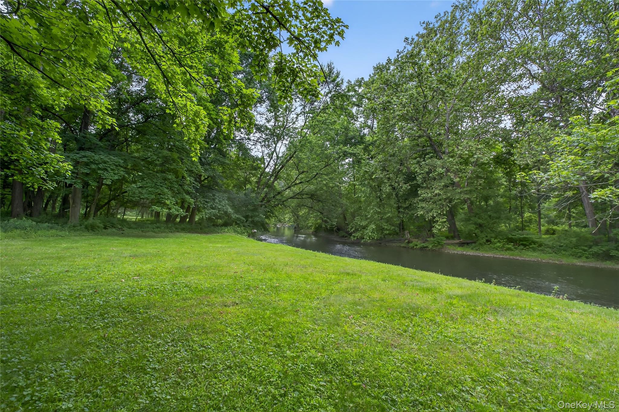 Single Family Sleight Plass Dutchess County, NY 12603, MLS-869208-47