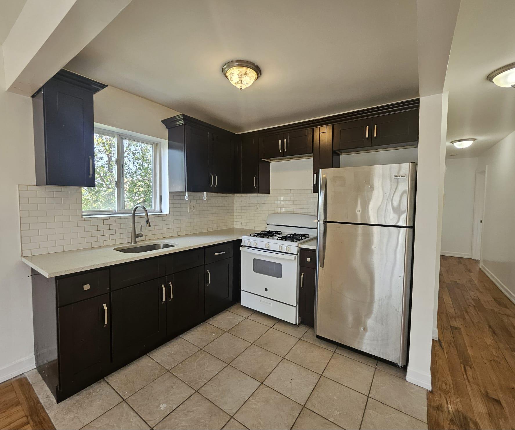 Single Family 197th  Queens, NY 11423, MLS-869217-12