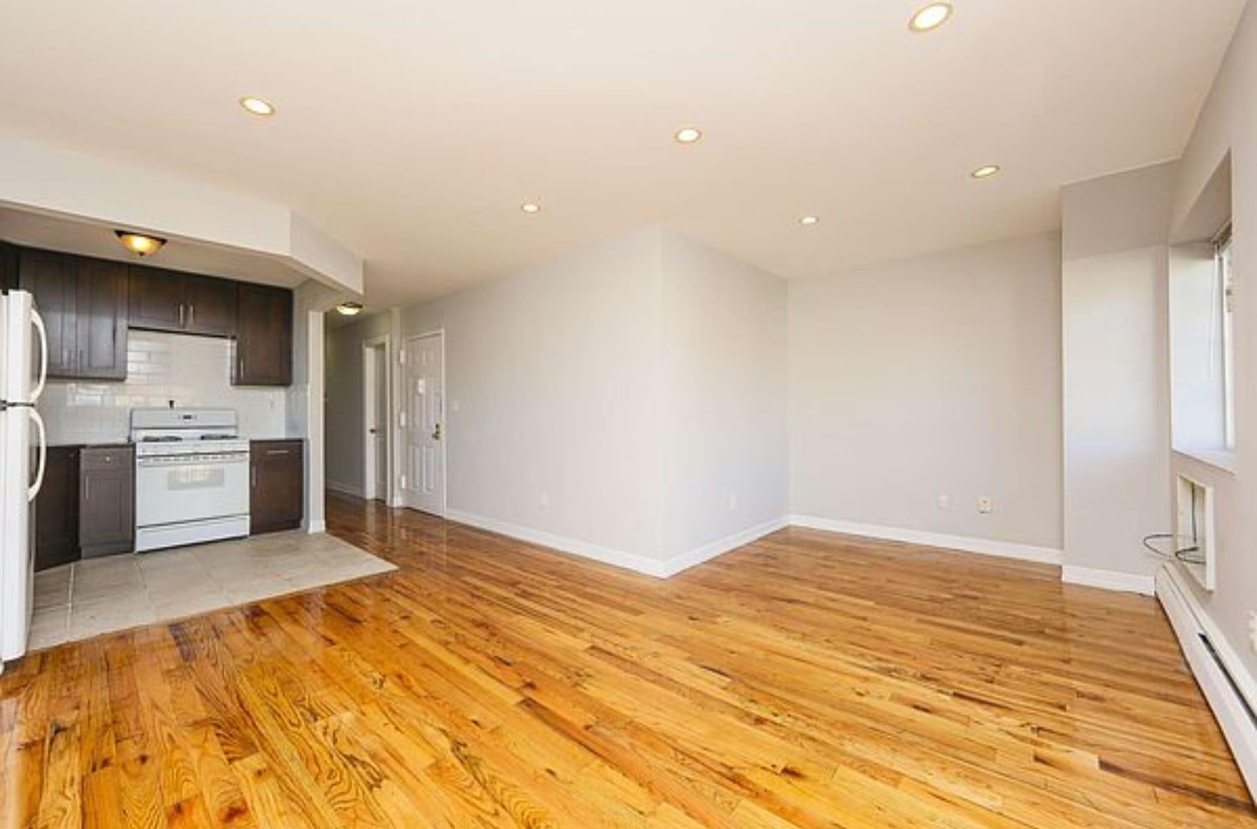 Single Family 197th  Queens, NY 11423, MLS-869217-16