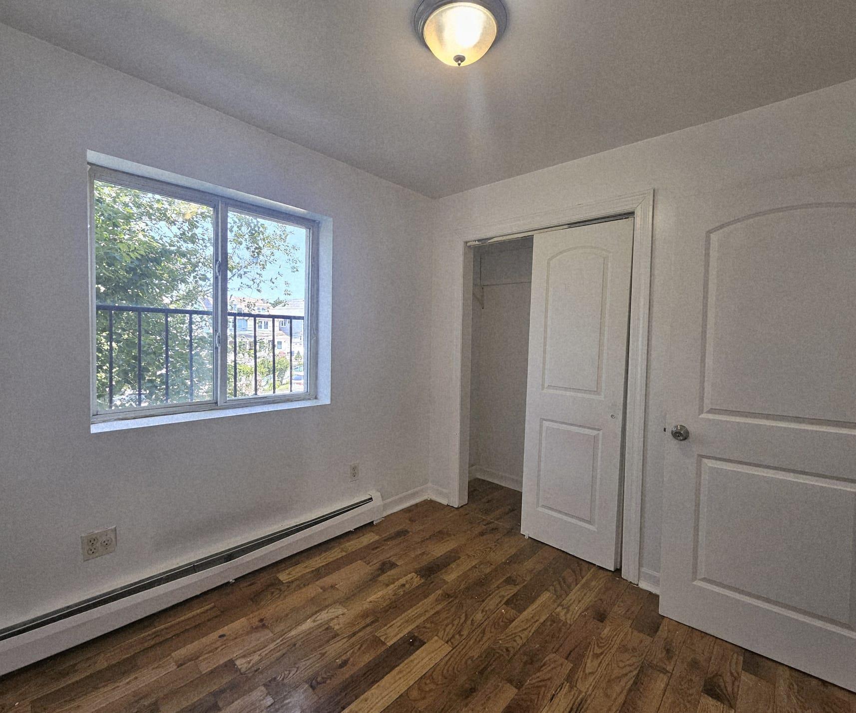 Single Family 197th  Queens, NY 11423, MLS-869217-7
