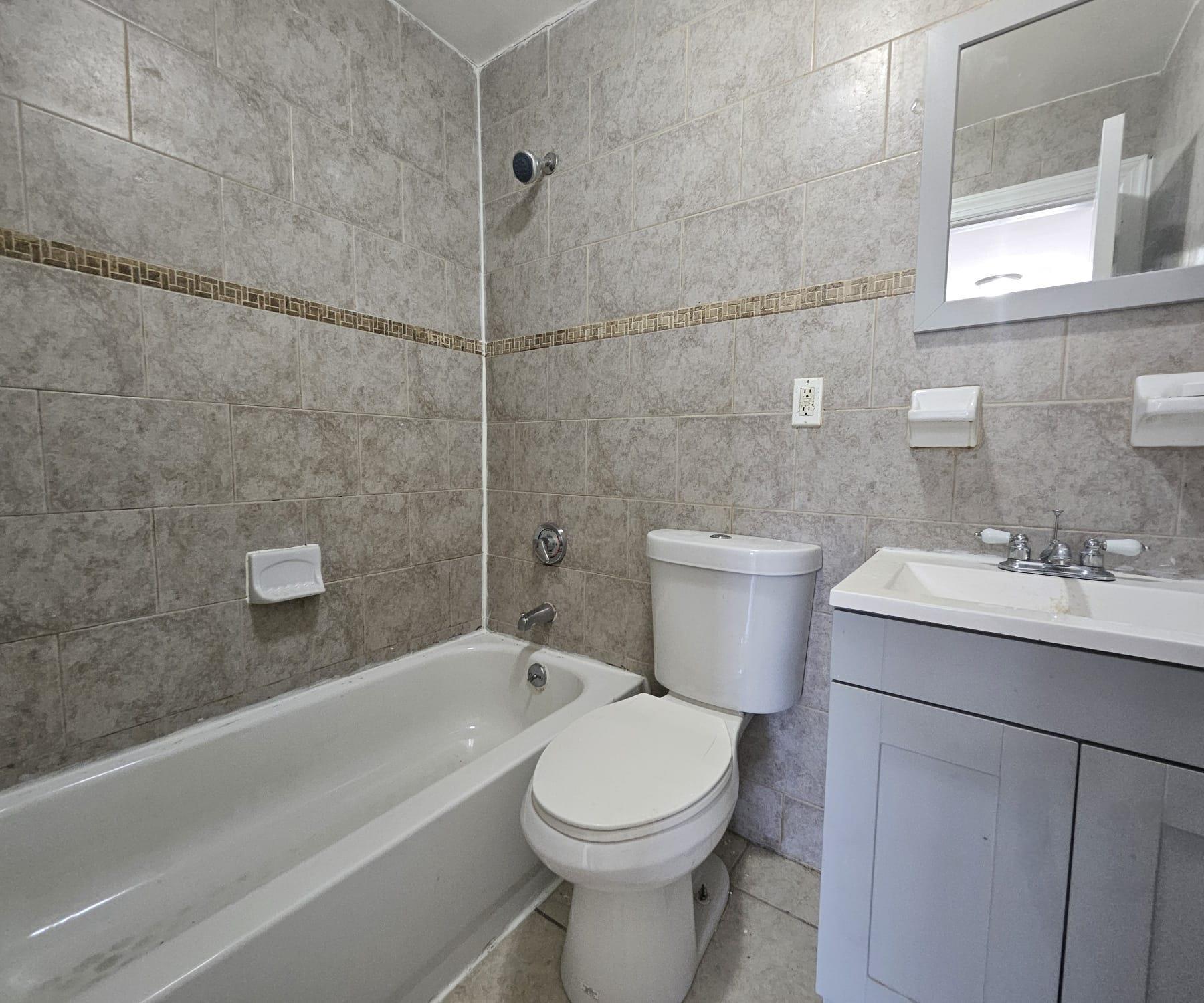 Single Family 197th  Queens, NY 11423, MLS-869217-9