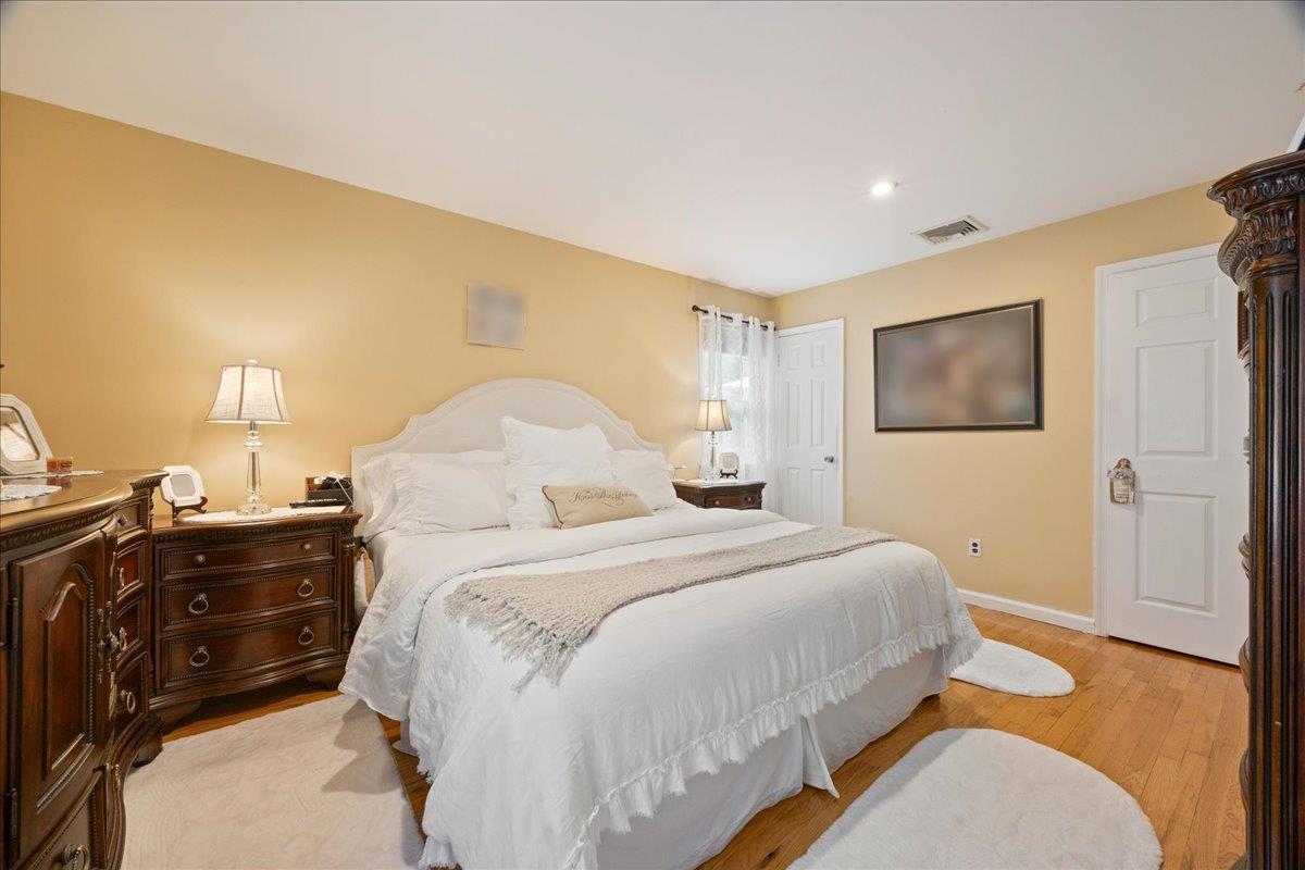 Single Family Saw Mill River  Westchester County, NY 10546, MLS-869221-11