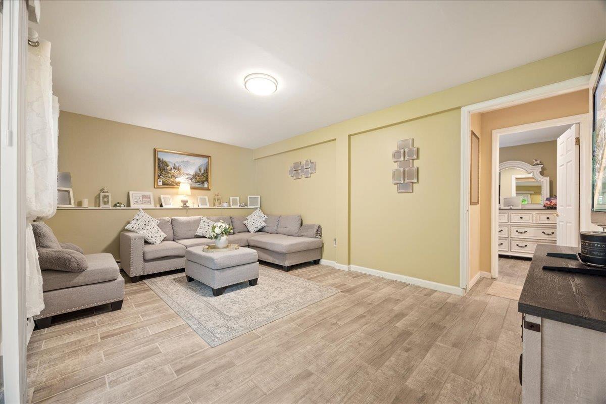 Single Family Saw Mill River  Westchester County, NY 10546, MLS-869221-21