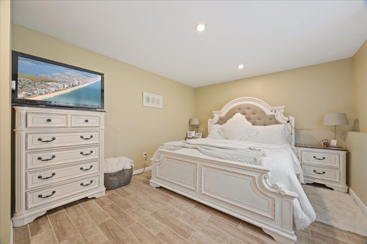 Single Family Saw Mill River  Westchester County, NY 10546, MLS-869221-24