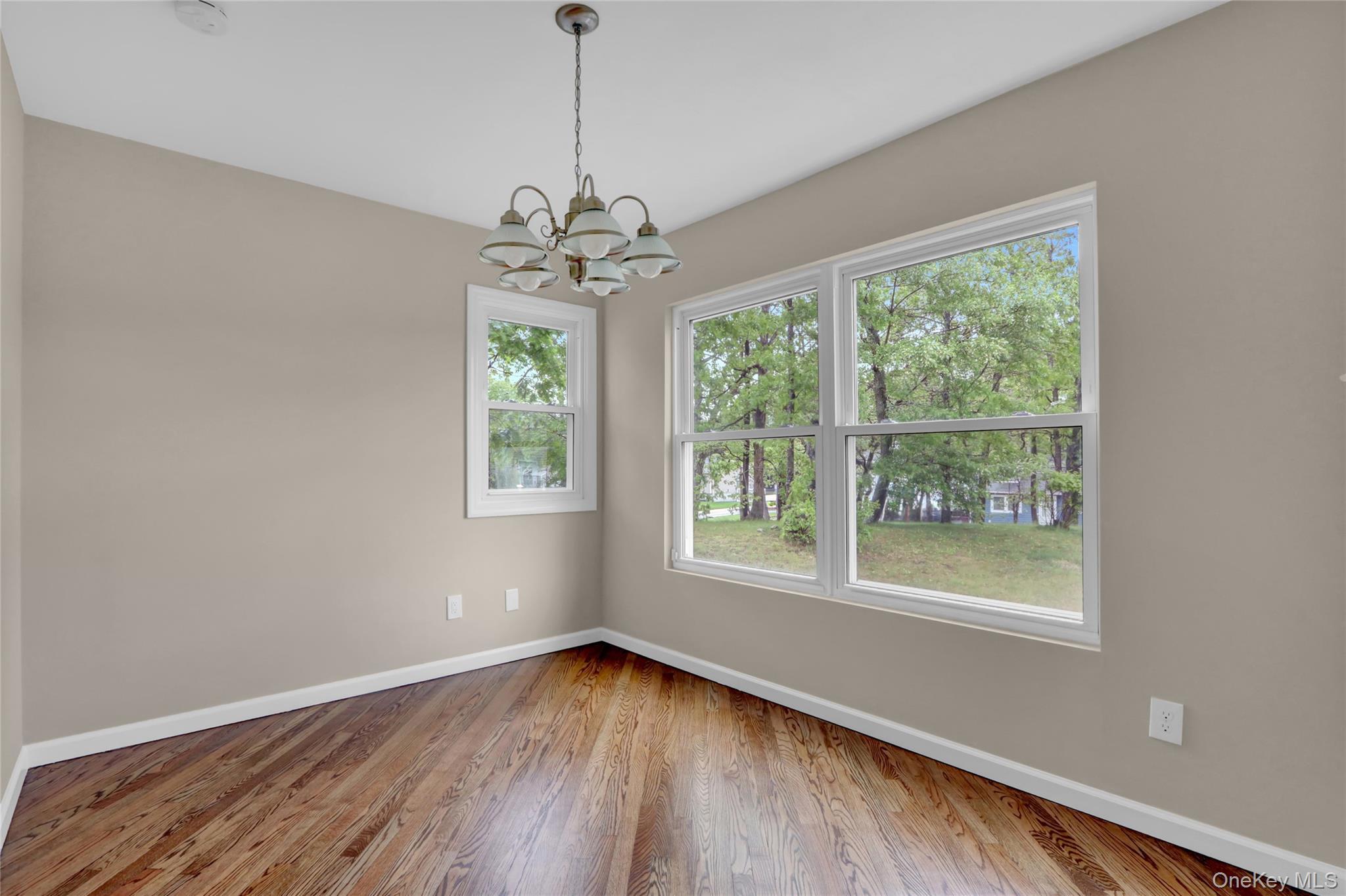 Single Family Teller  Suffolk County, NY 11727, MLS-869248-5