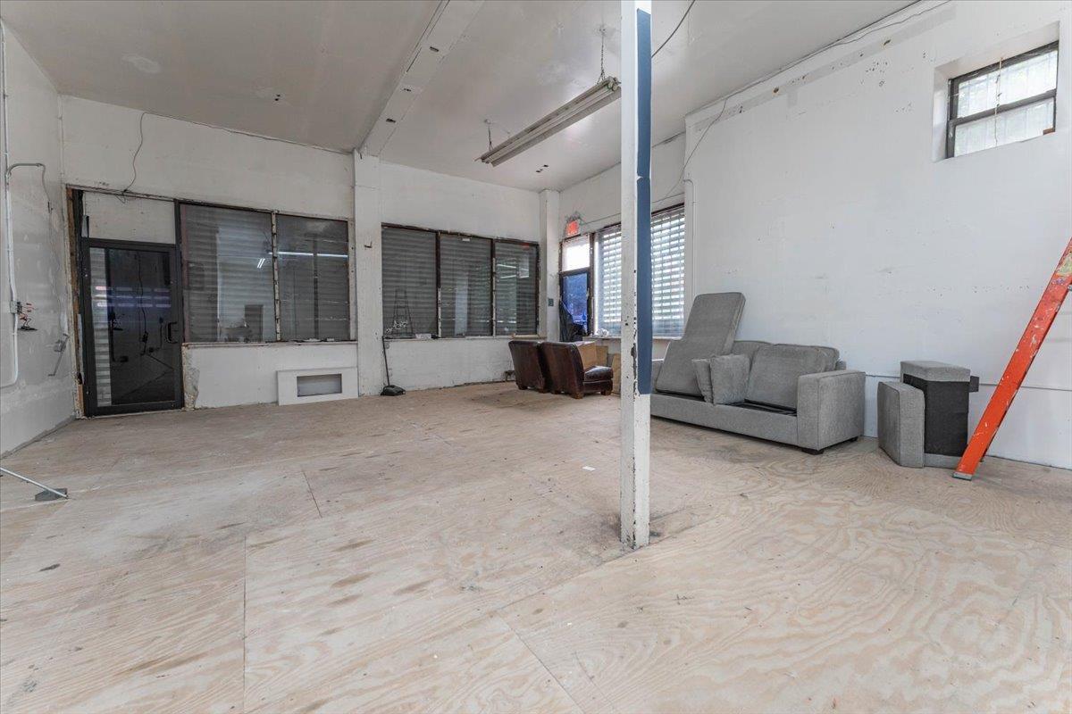 Commercial Lease Pleasant  Manhattan, NY 10029, MLS-869256-3