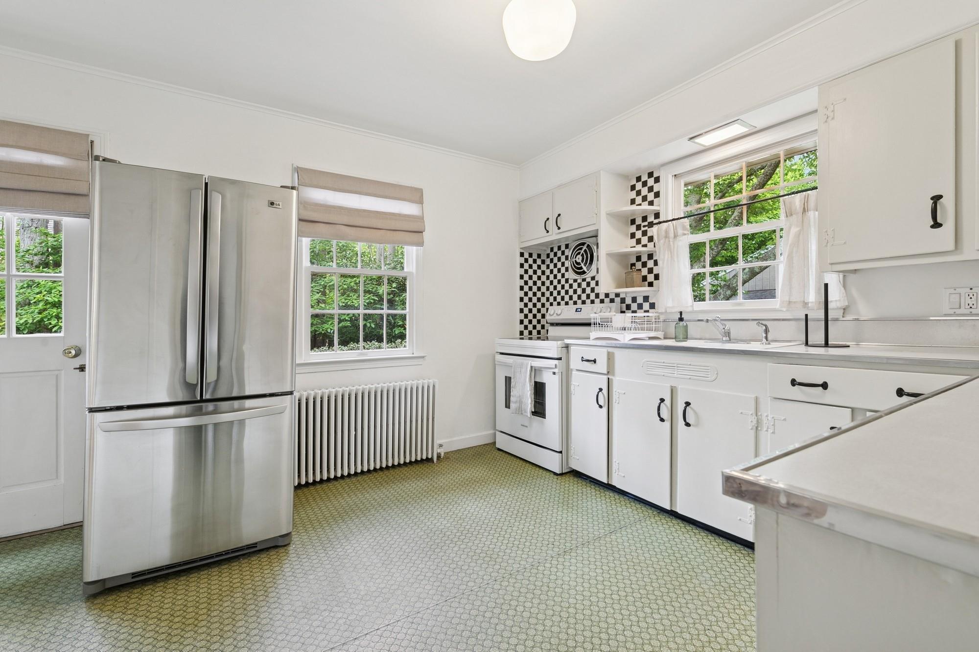 Single Family Cooper  Suffolk County, NY 11937, MLS-869274-10