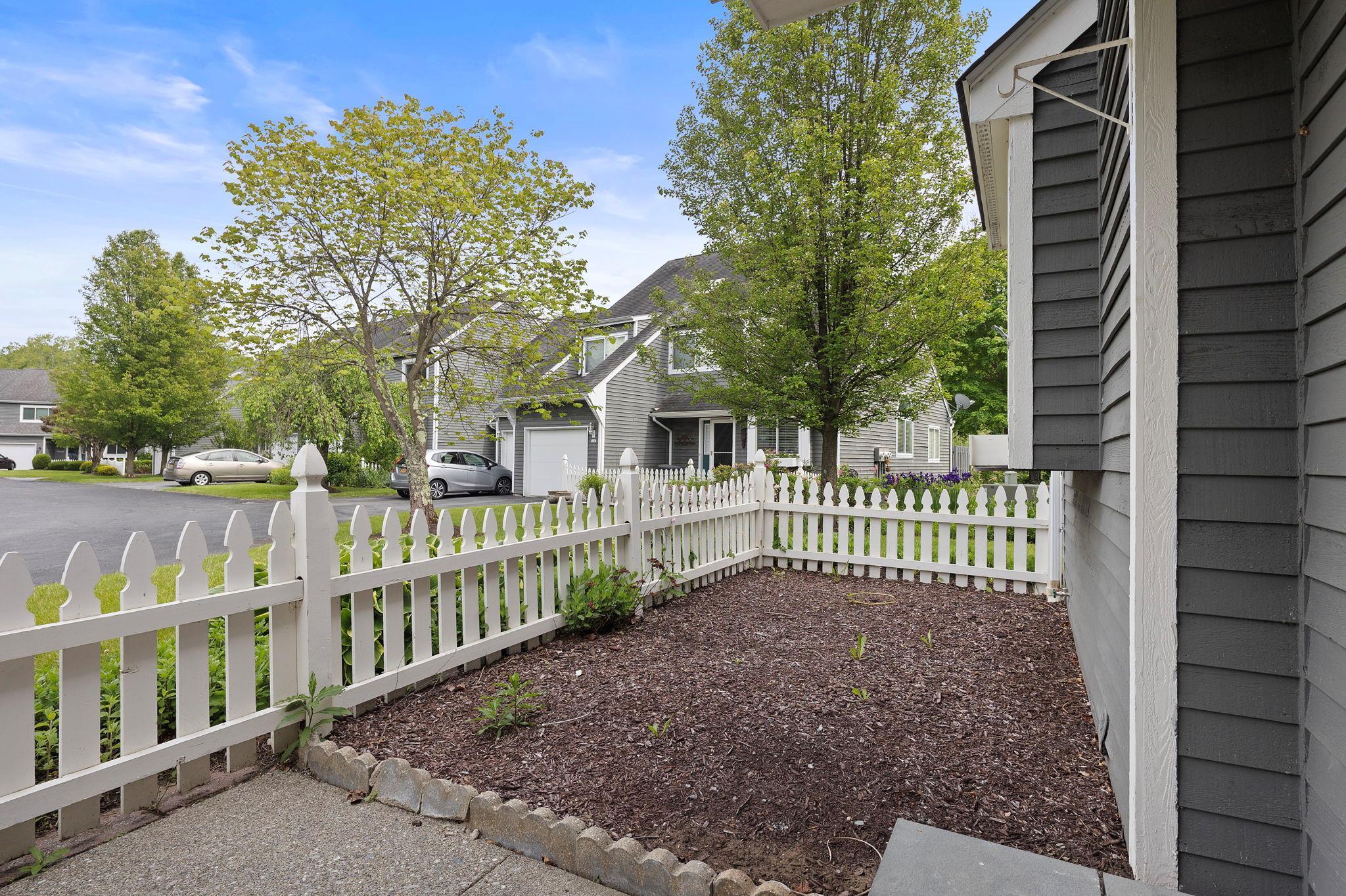 Single Family Cushing Green S.  Dutchess County, NY 12564-2012, MLS-869311-28