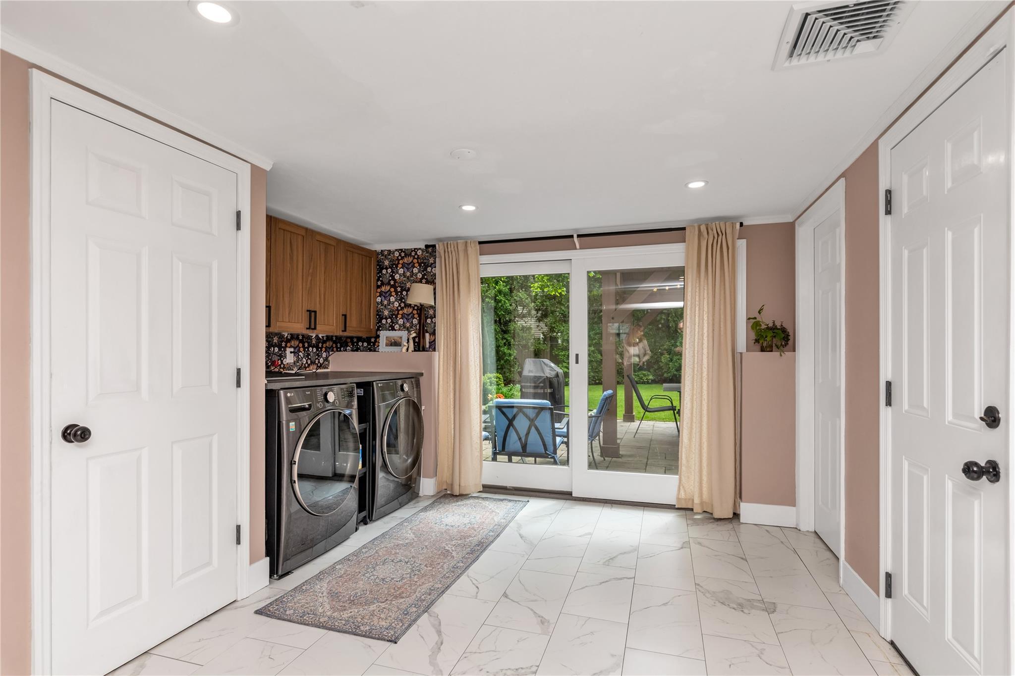 Single Family Oberlon  Suffolk County, NY 11740, MLS-869325-19