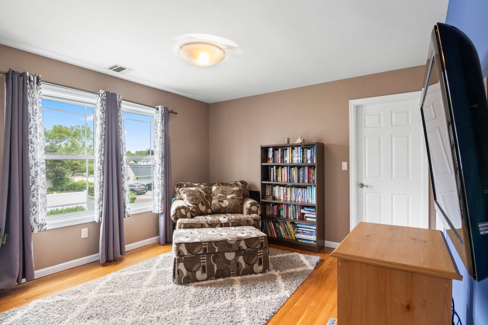 Single Family Beech  Nassau County, NY 11801, MLS-869343-18