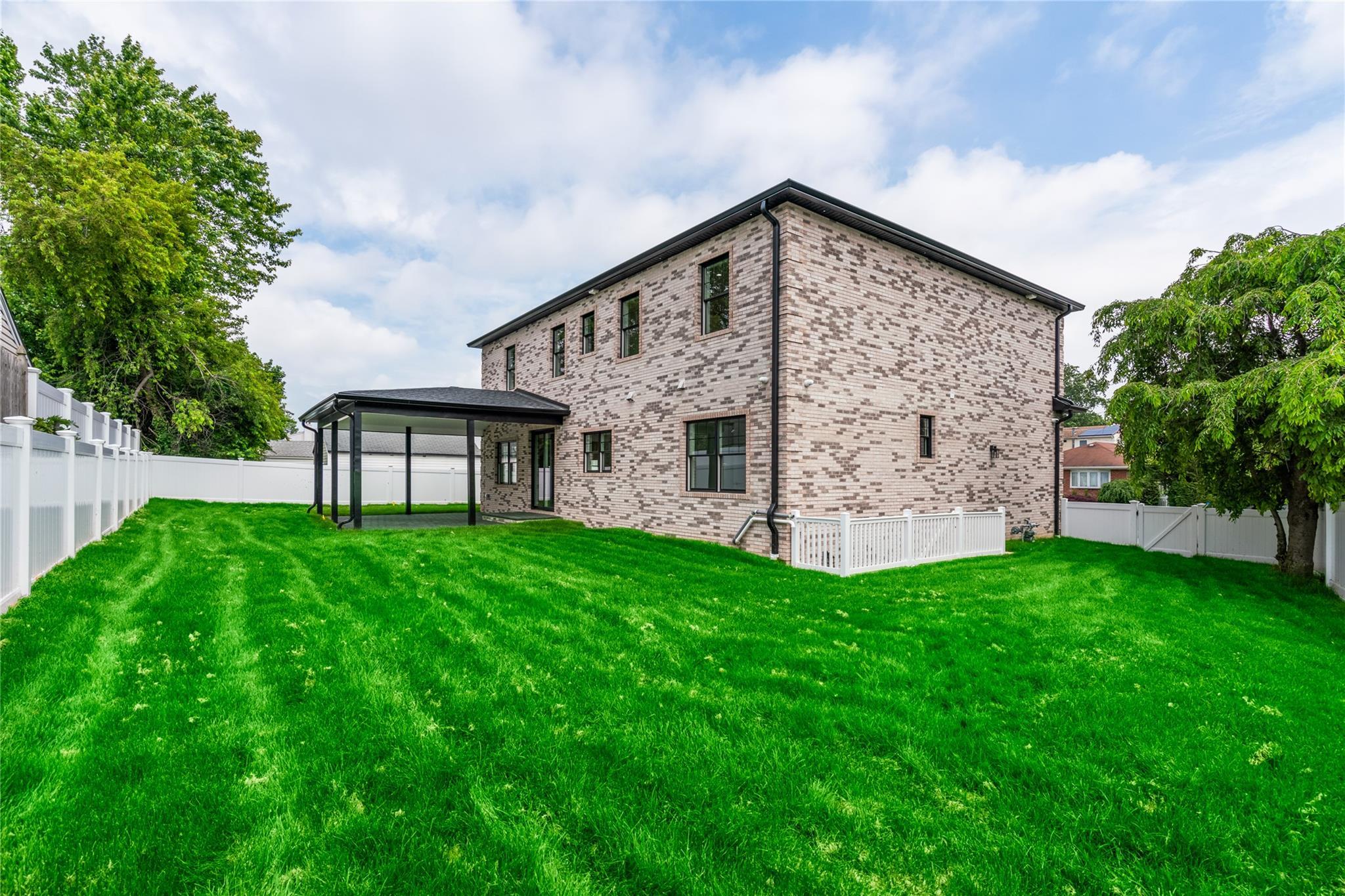 Single Family Shafter  Nassau County, NY 11507, MLS-869365-31