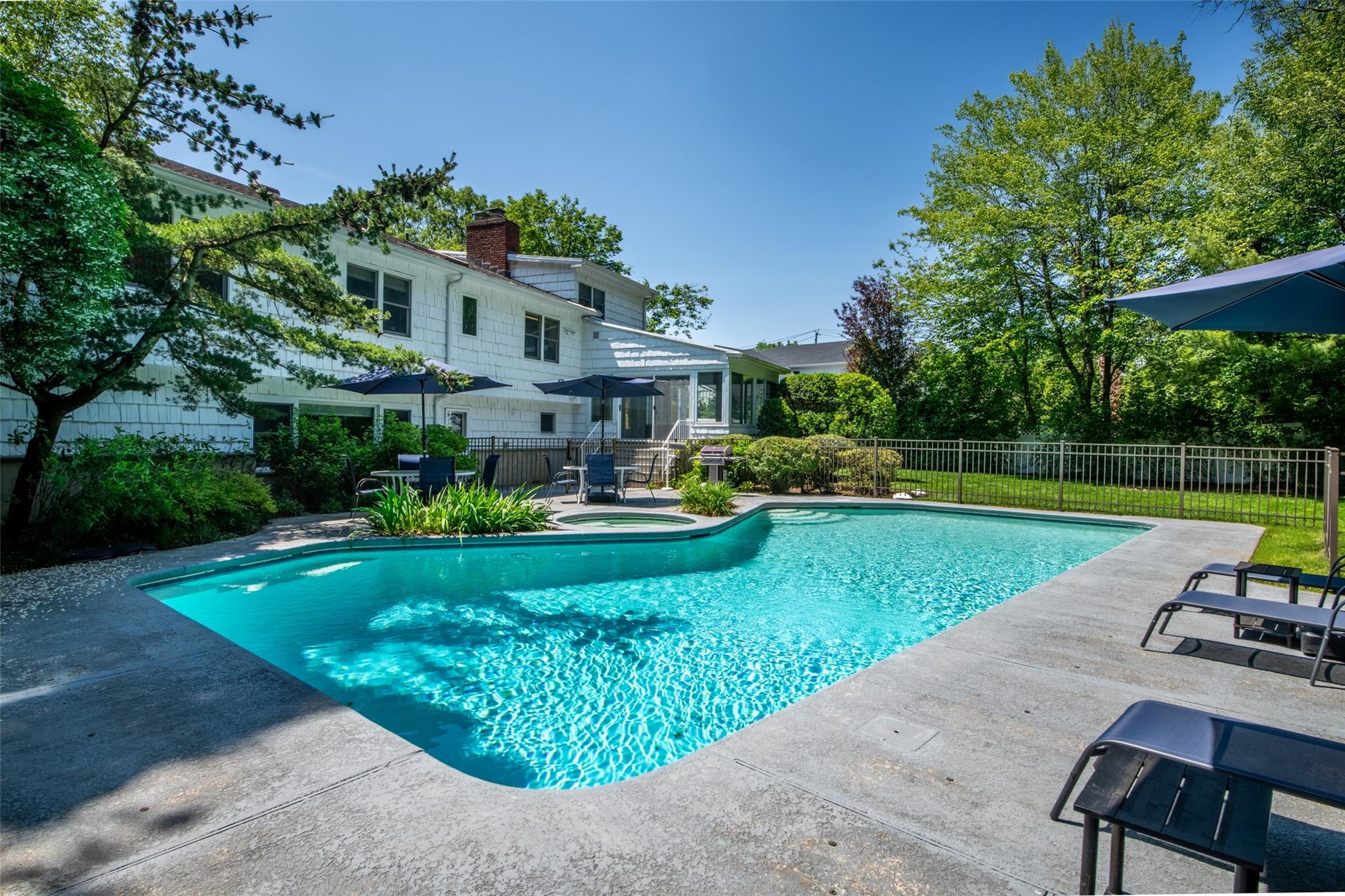 Single Family Old Lyme  Westchester County, NY 10583, MLS-869385-32