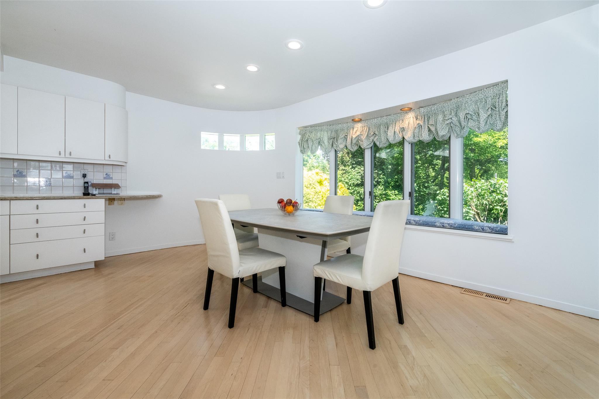 Single Family Old Lyme  Westchester County, NY 10583, MLS-869385-9