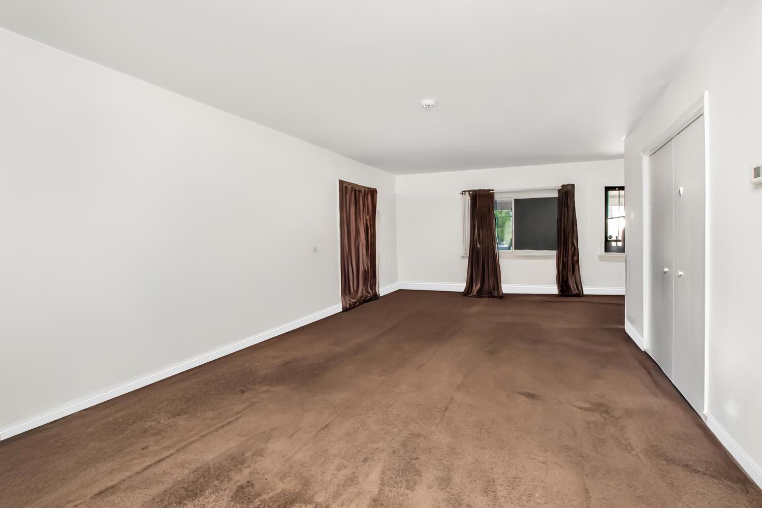 Single Family Porach  Westchester County, NY 10701, MLS-869387-16