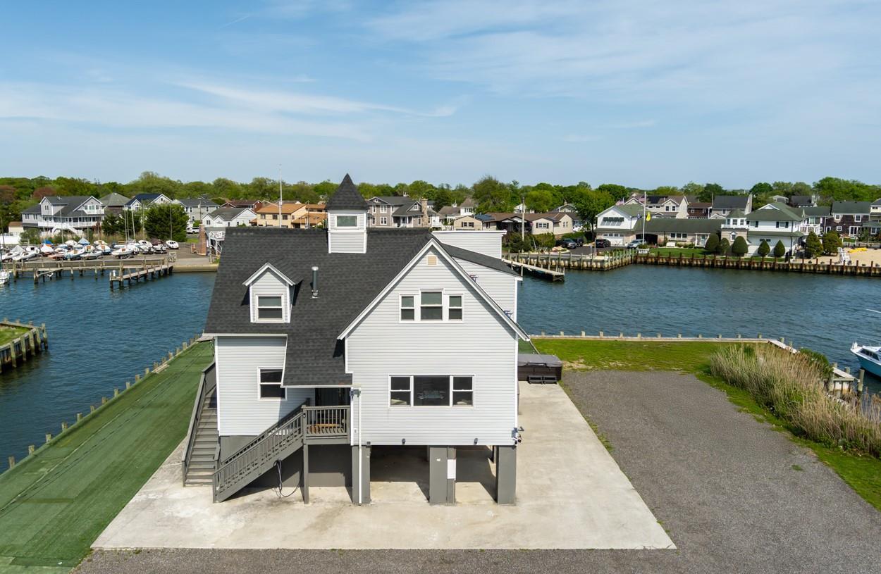 Single Family Clocks  Nassau County, NY 11758, MLS-869392-8