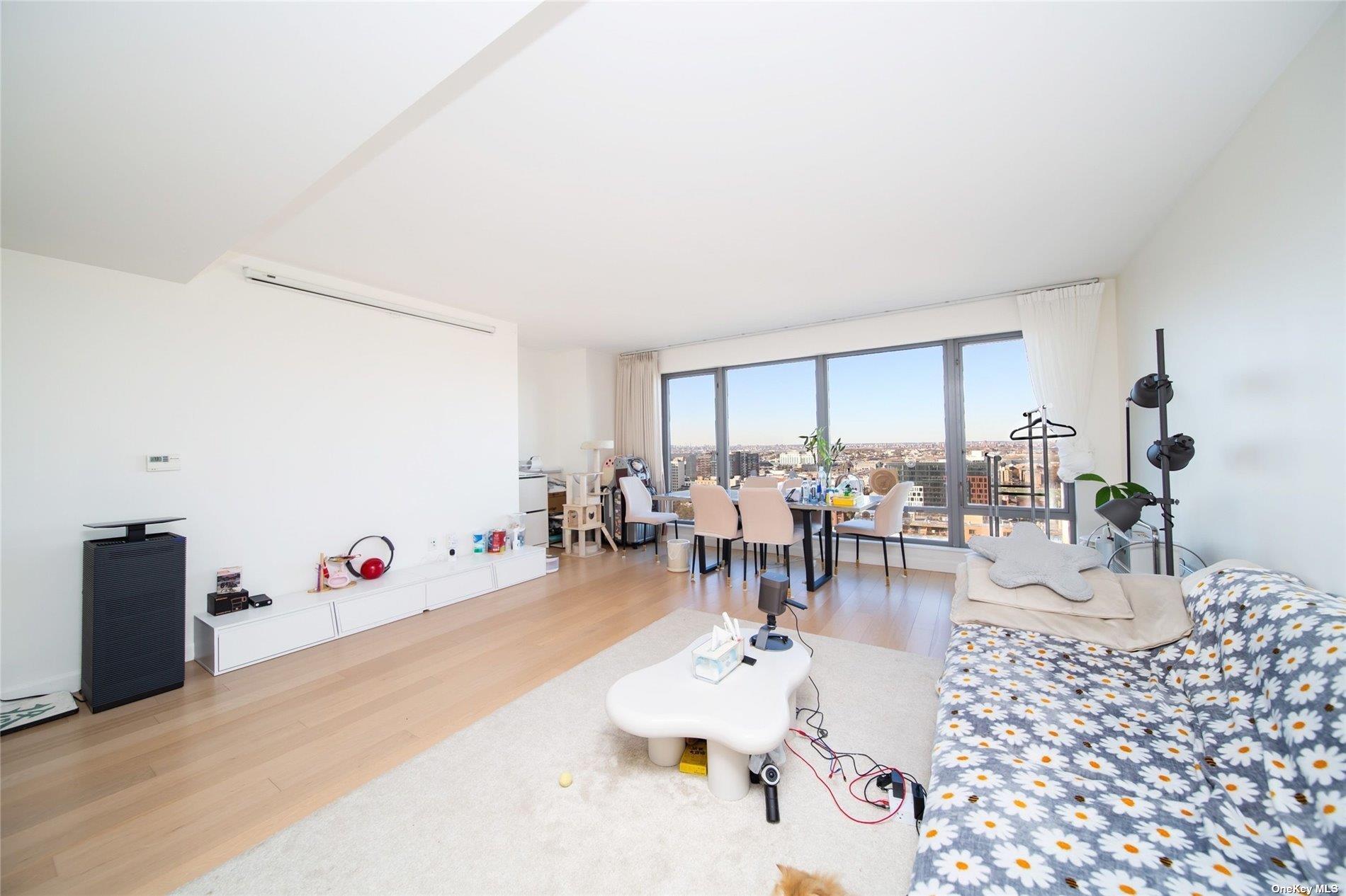 Condo 39  Queens, NY 11354, MLS-869397-11