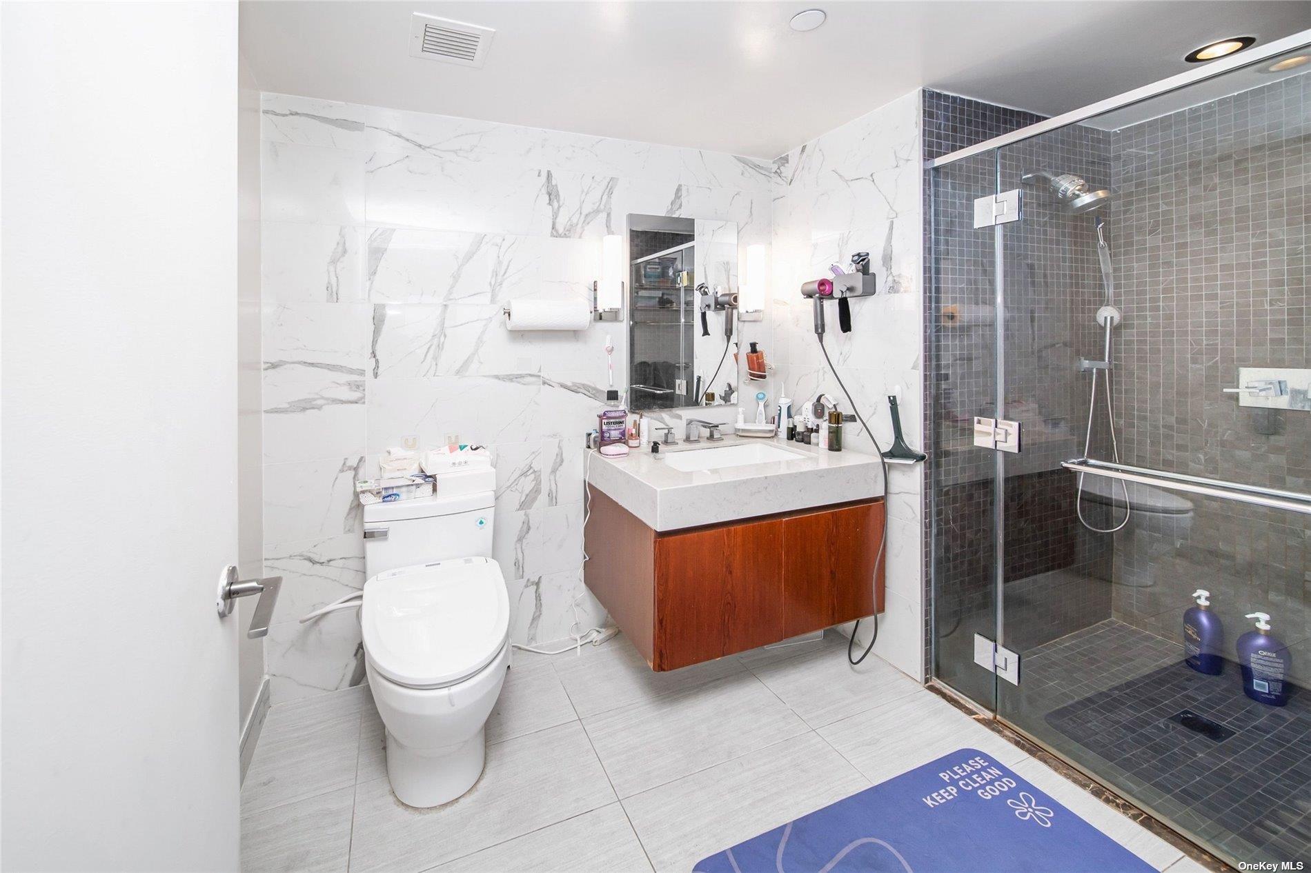 Condo 39  Queens, NY 11354, MLS-869397-18