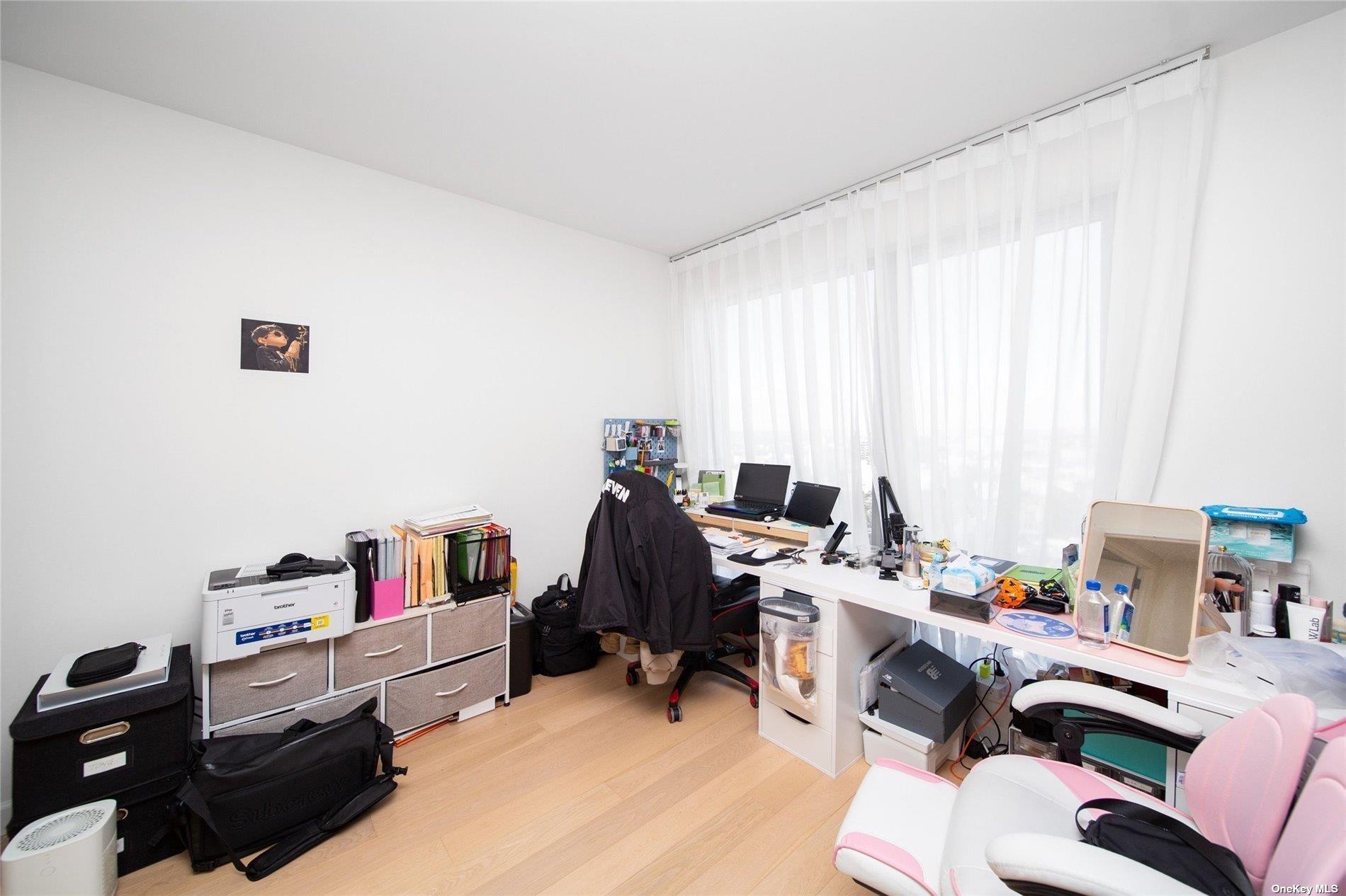 Condo 39  Queens, NY 11354, MLS-869397-19