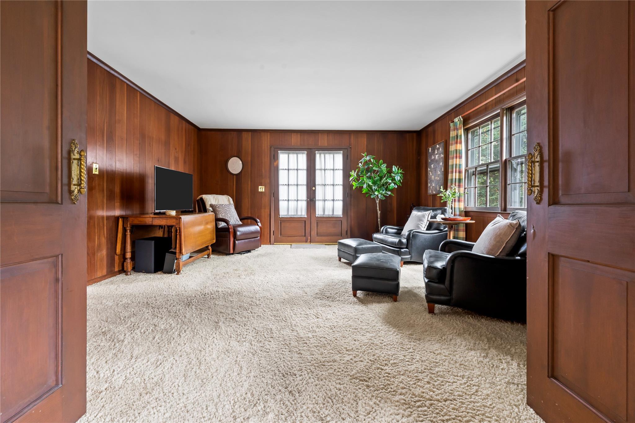 Single Family Chauncey  Nassau County, NY 11559, MLS-869399-10