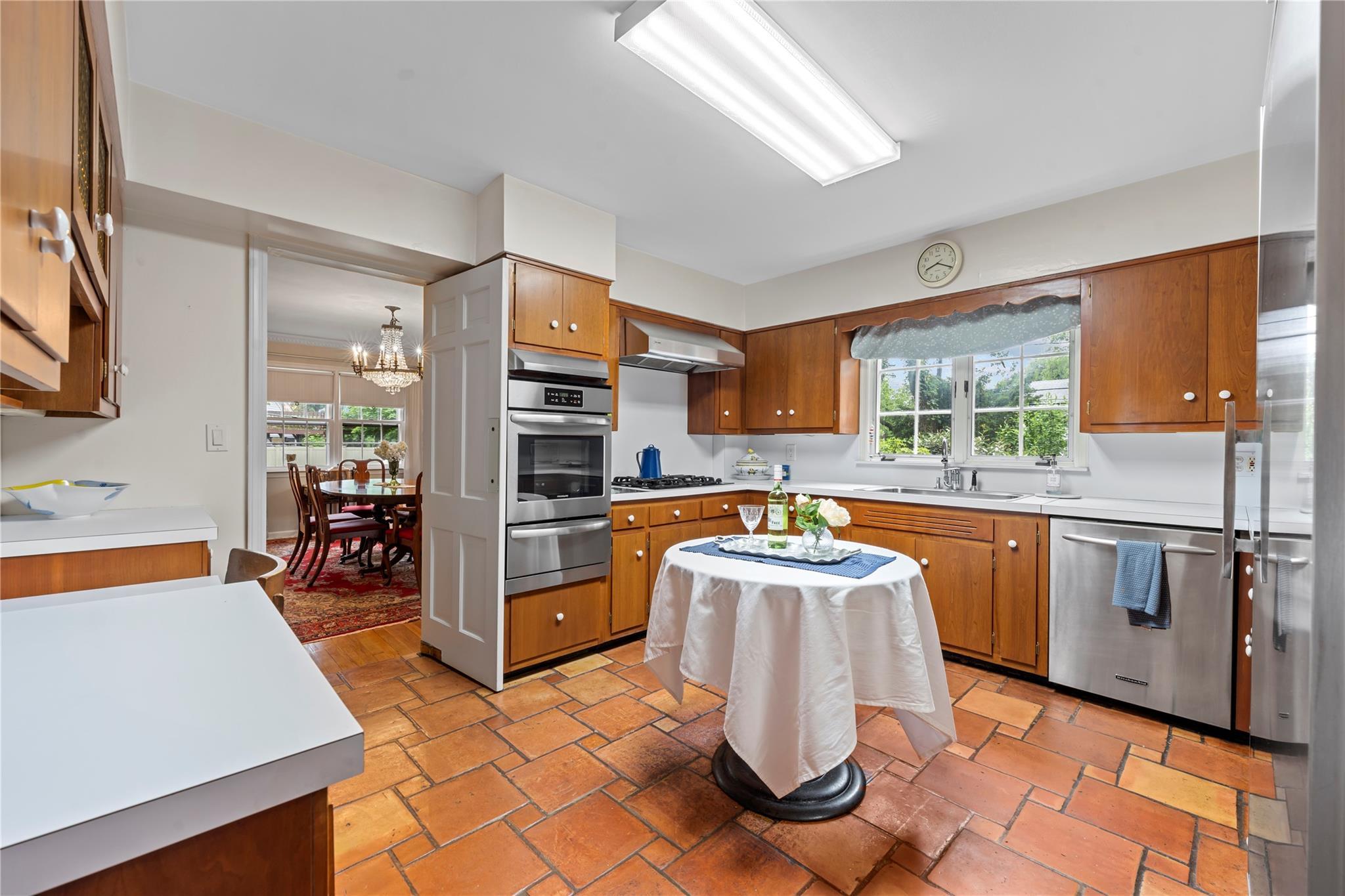 Single Family Chauncey  Nassau County, NY 11559, MLS-869399-18