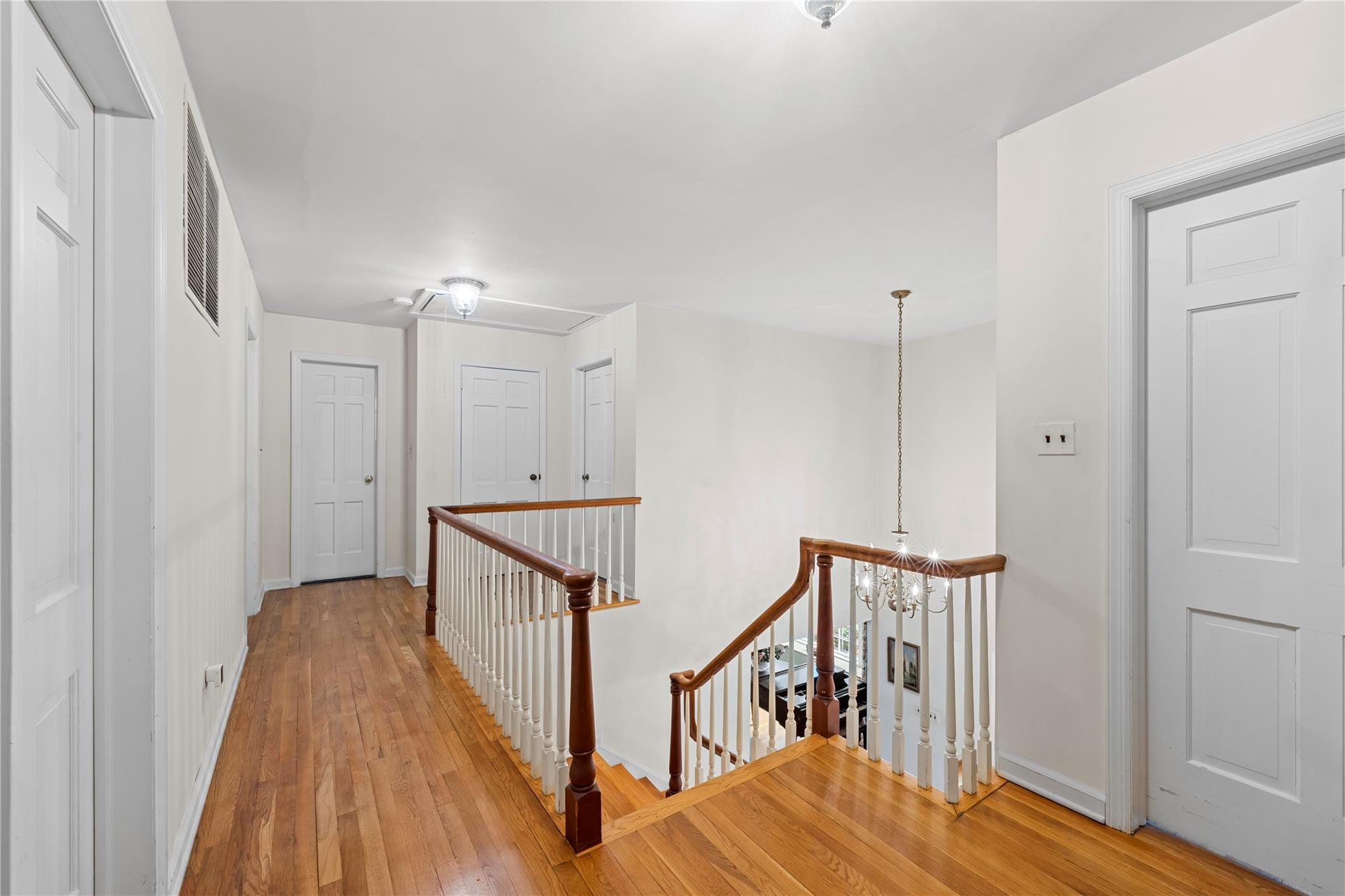 Single Family Chauncey  Nassau County, NY 11559, MLS-869399-23