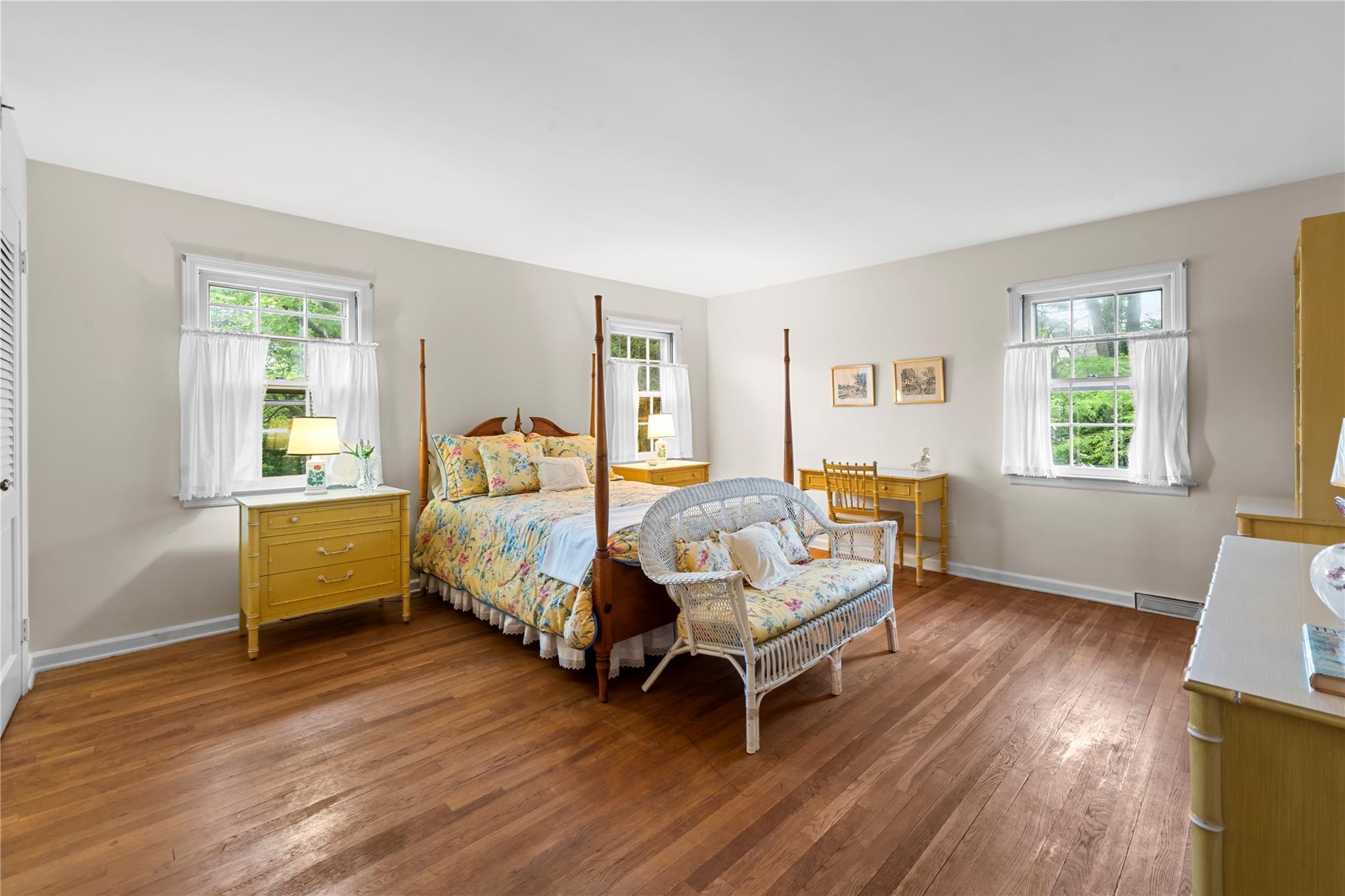 Single Family Chauncey  Nassau County, NY 11559, MLS-869399-31