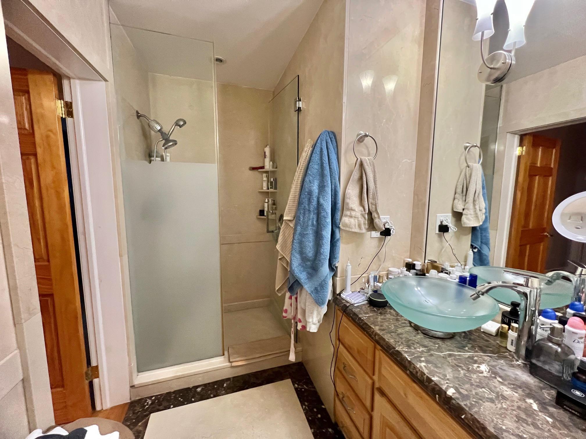 Single Family 60  Queens, NY 11385, MLS-869414-14