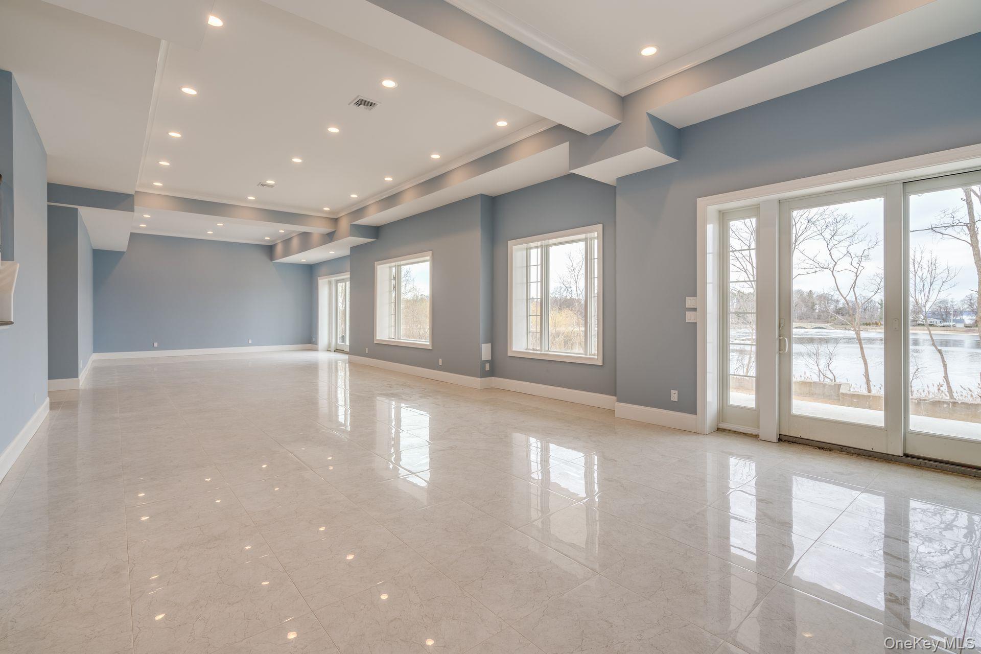 Single Family Barbara Nassau County, NY 11542, MLS-869457-35