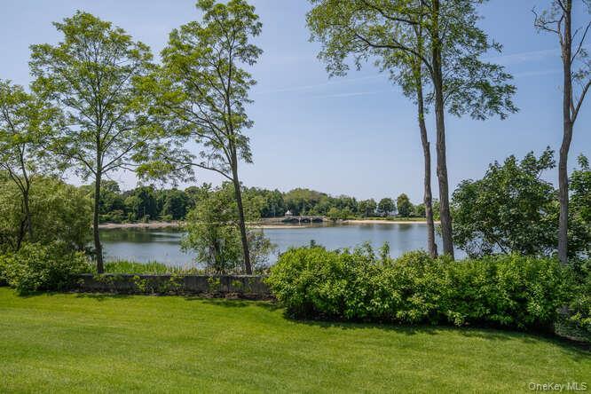 Single Family Barbara Nassau County, NY 11542, MLS-869457-44