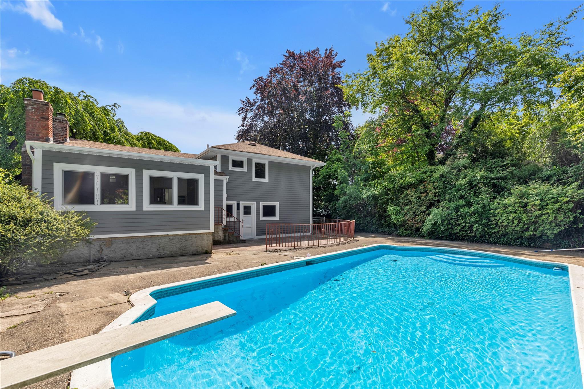 Single Family Meadowfield  Nassau County, NY 11542, MLS-869469-26